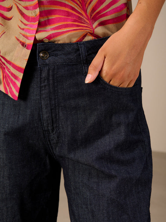jean straight