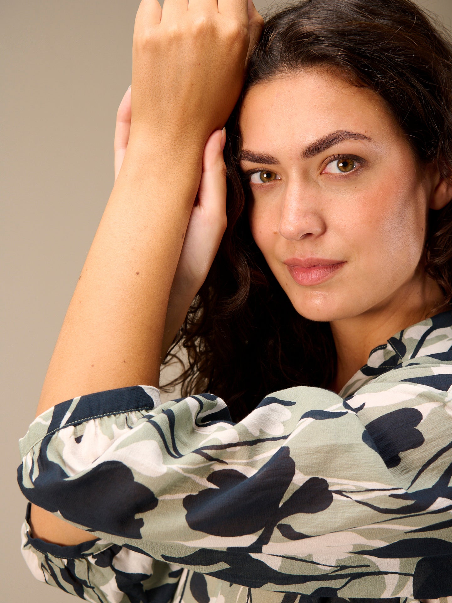 Bluse mit Knopfleiste