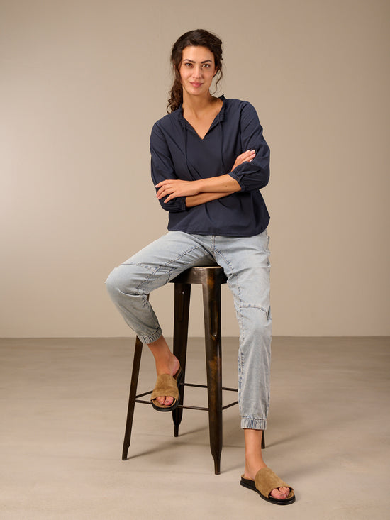 blouse avec col en V