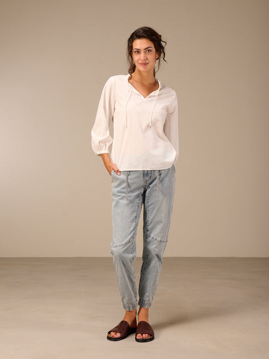 blouse avec col en V