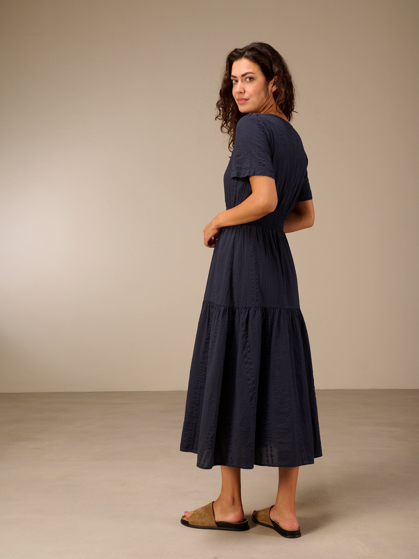 robe avec col en V