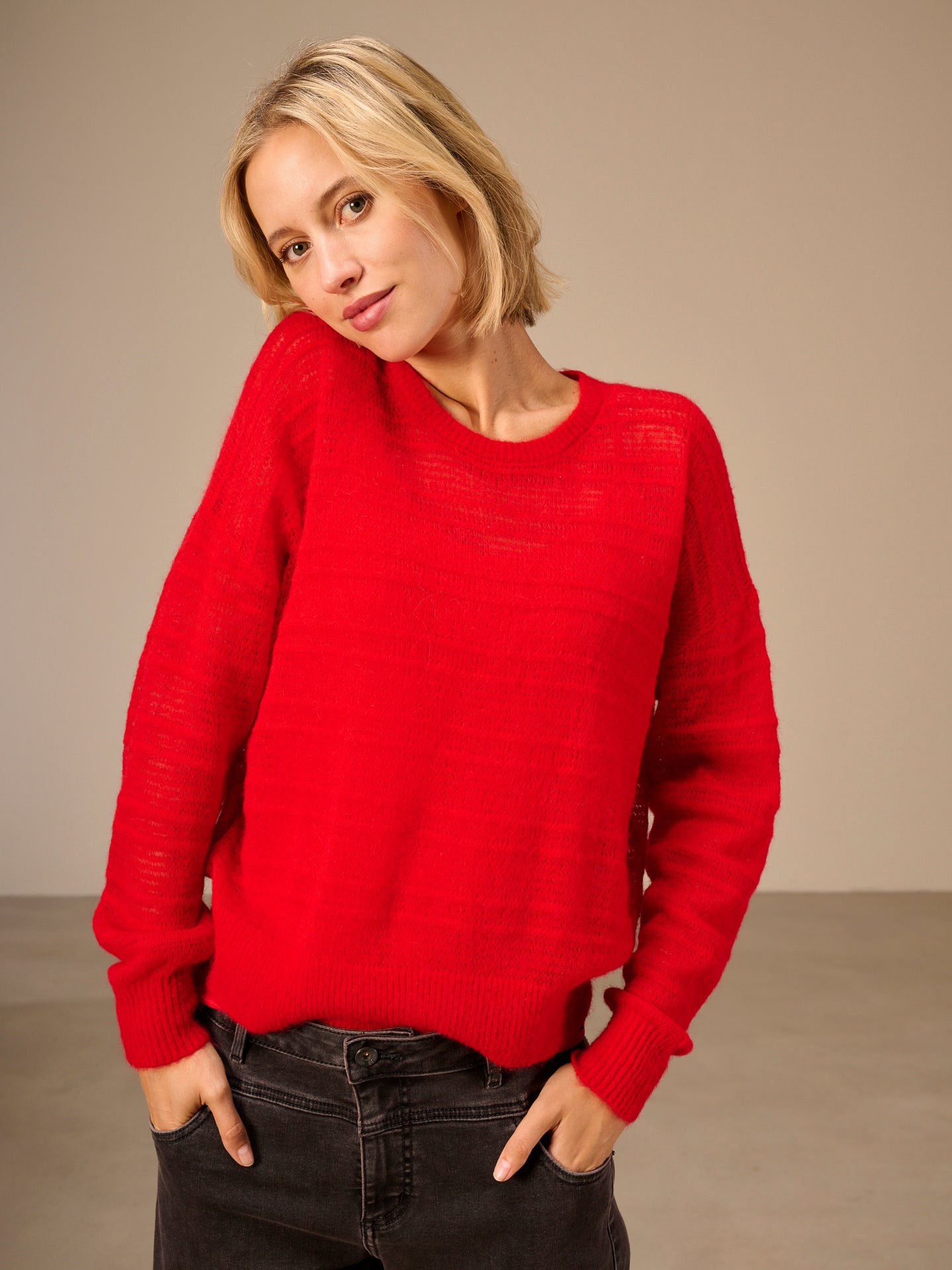pull en mailles ajourée