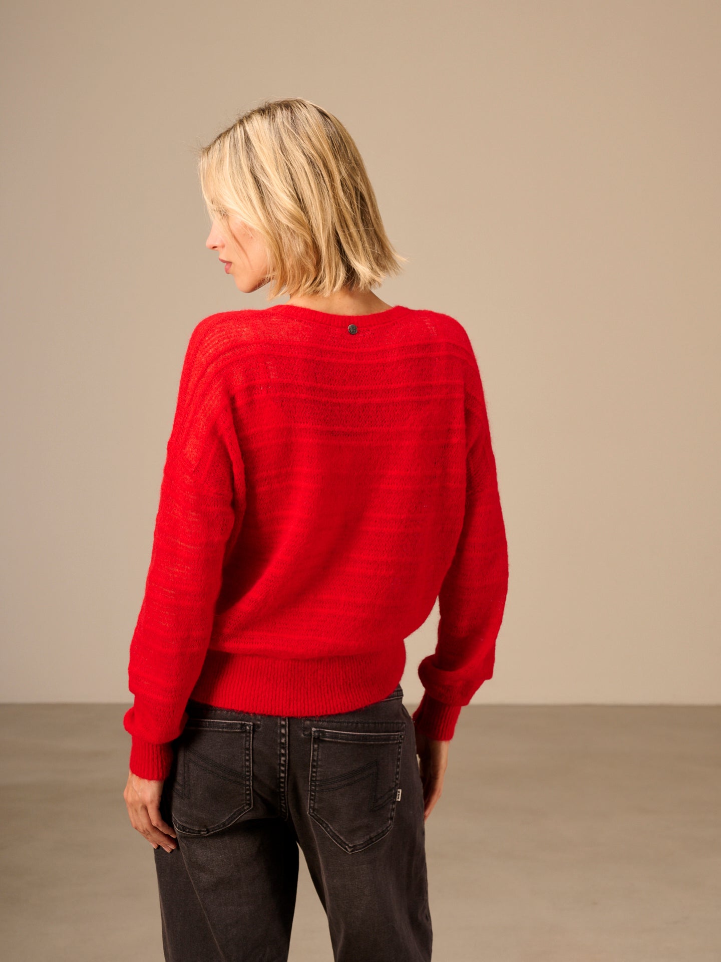 pull en mailles ajourée