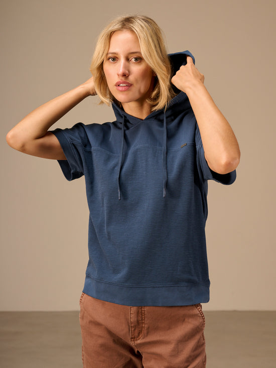 T-shirt à manches coupées raccourcies