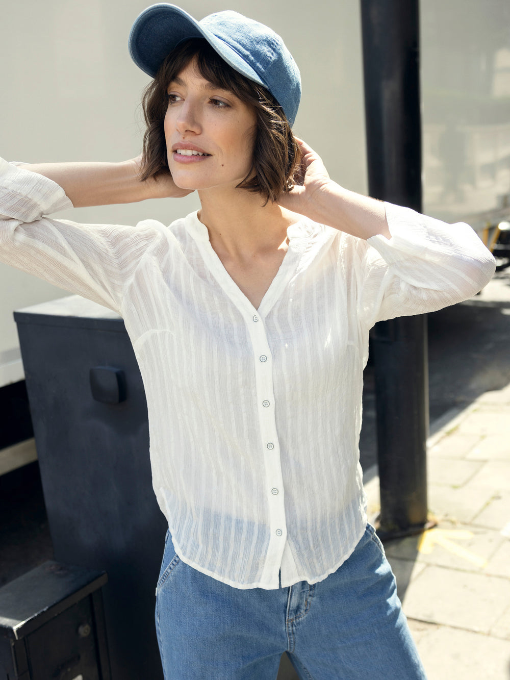 Bluse mit V-Ausschnitt