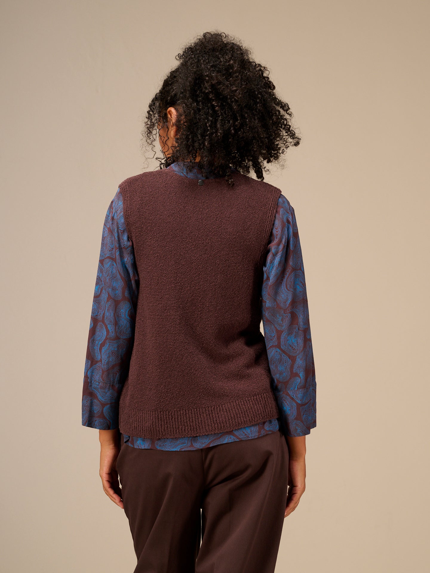 Knitted sweater vest