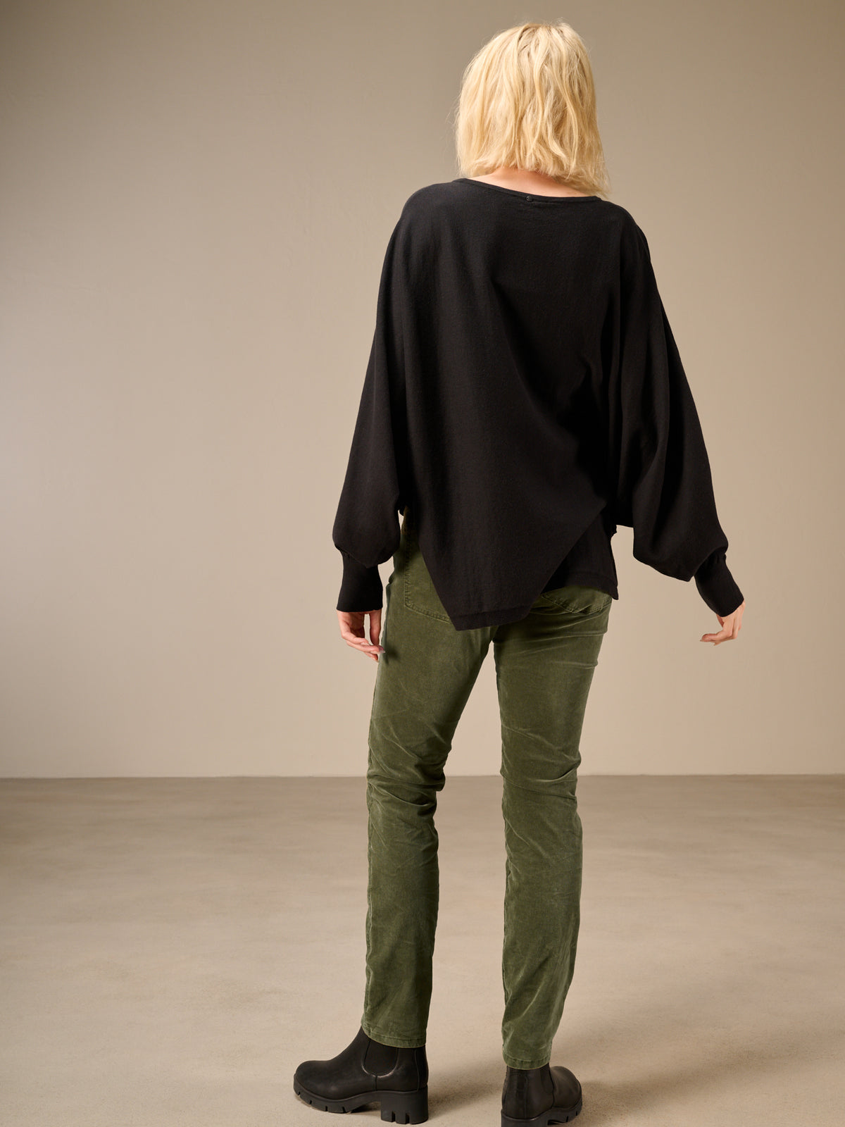 Knitted sweater with pattern