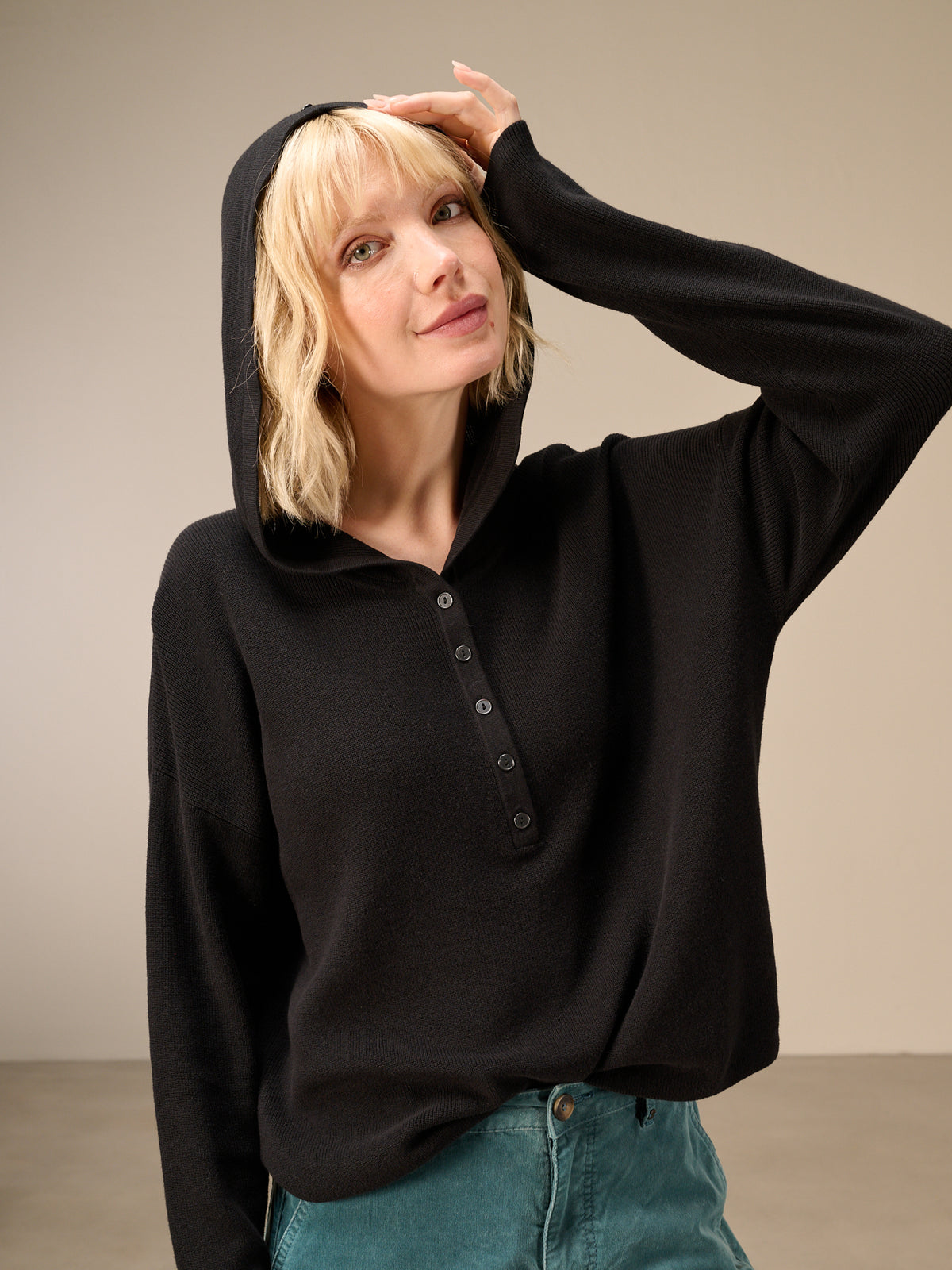 Hooded sweater