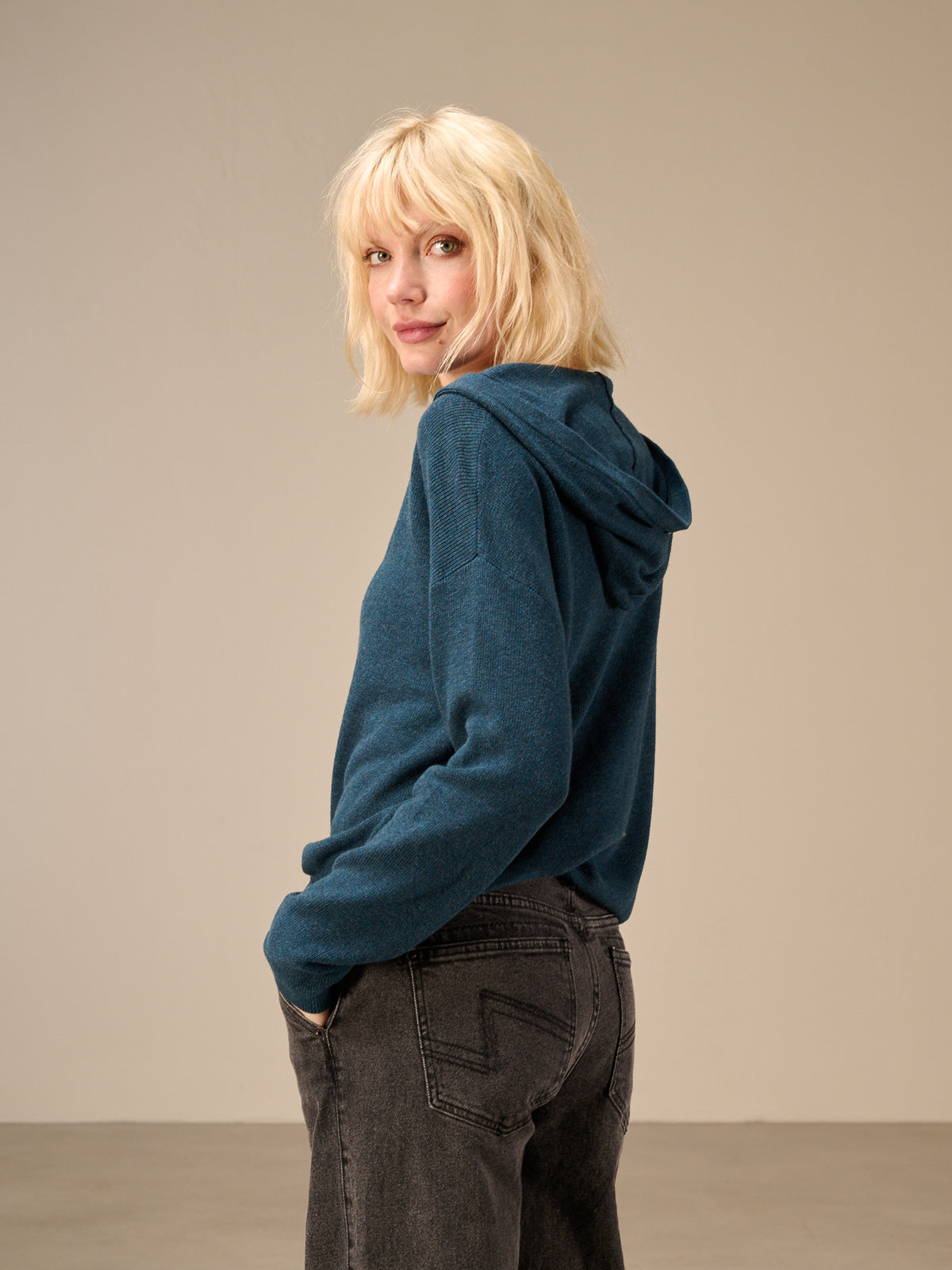 Hooded sweater