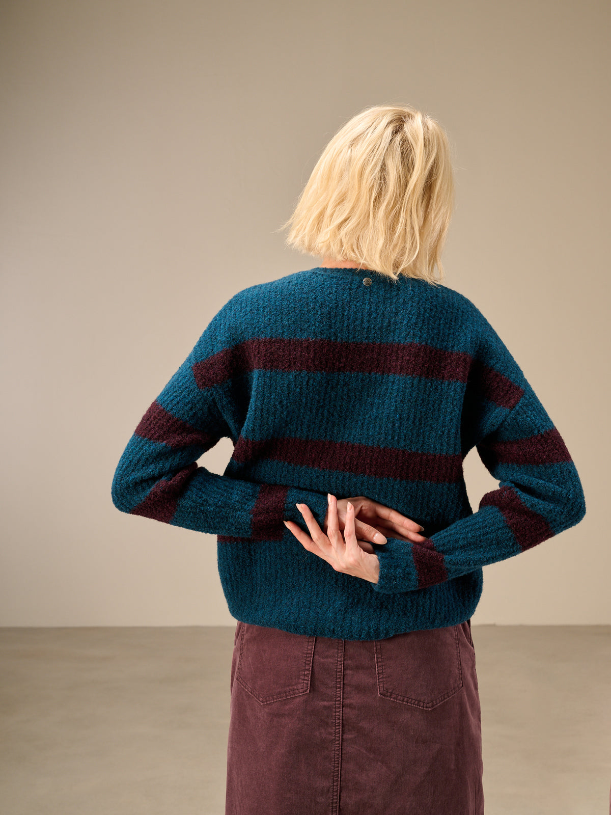 Knitted sweater with wool