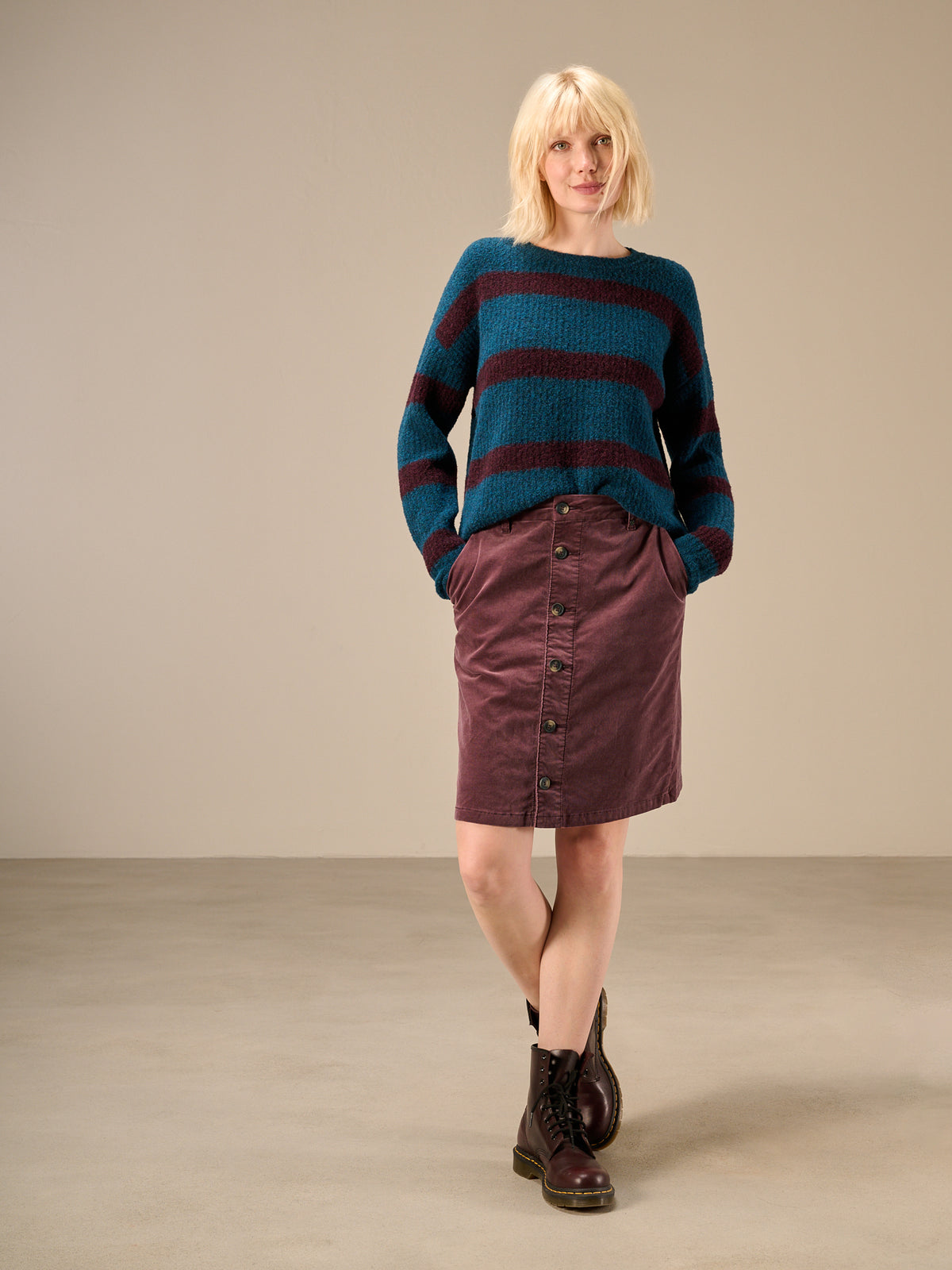 Knitted sweater with wool