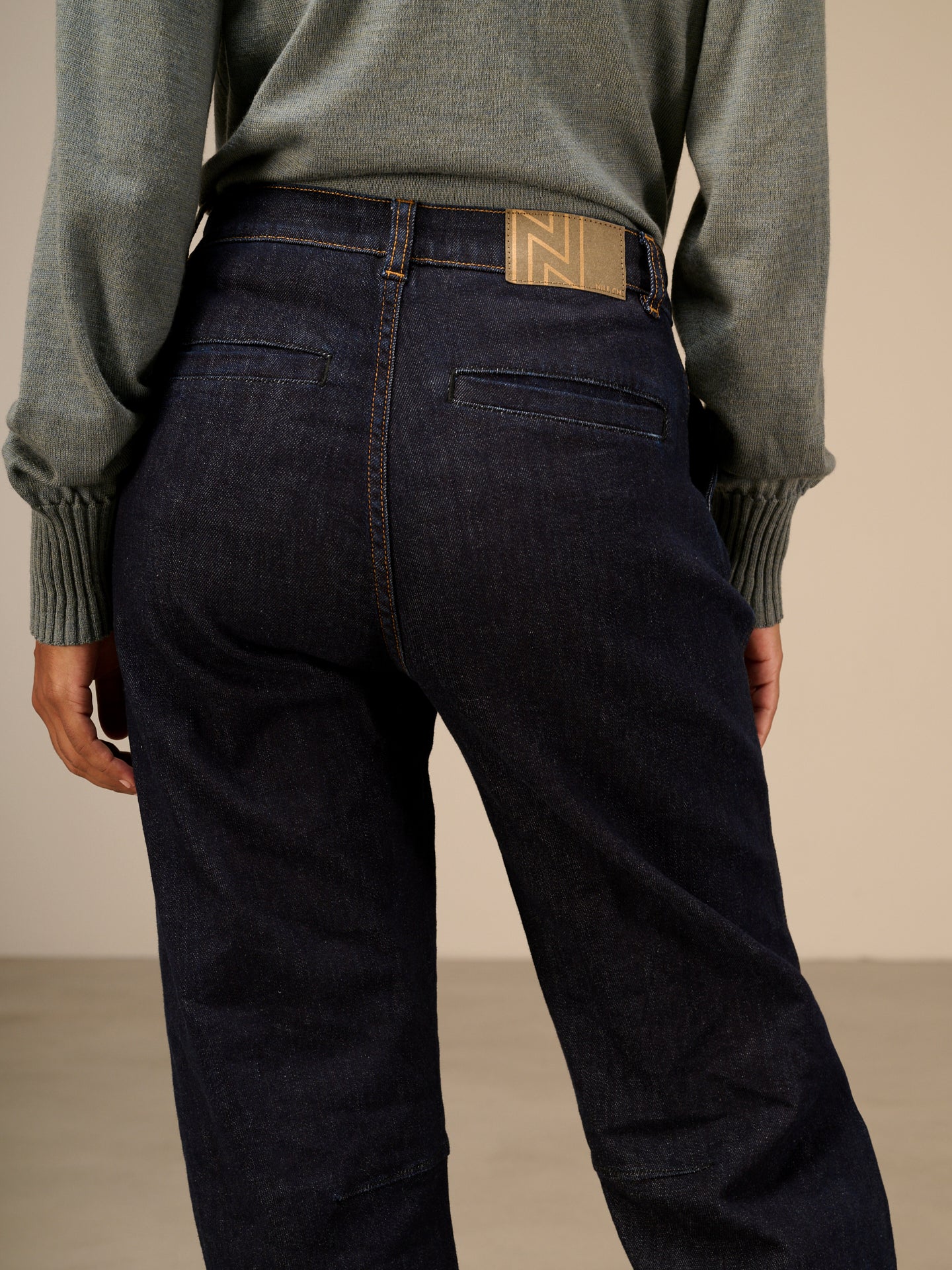 Pantaloni barrel fit