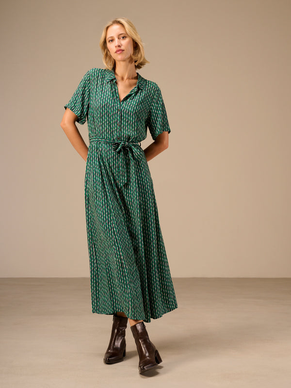 Kleid mit Kragen