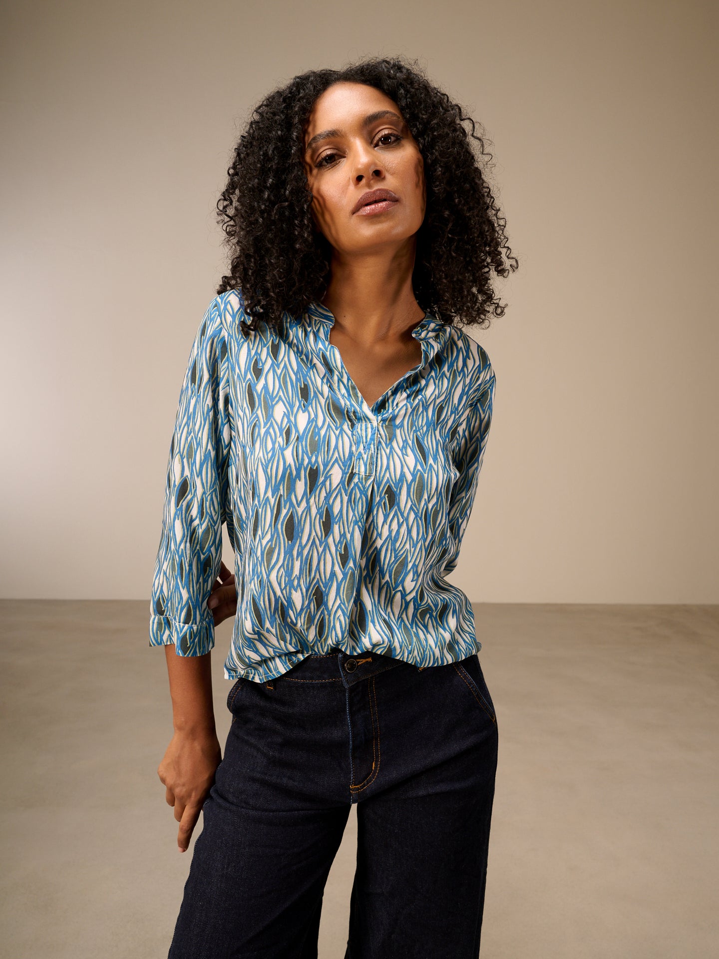 Blouse with stand-up collar