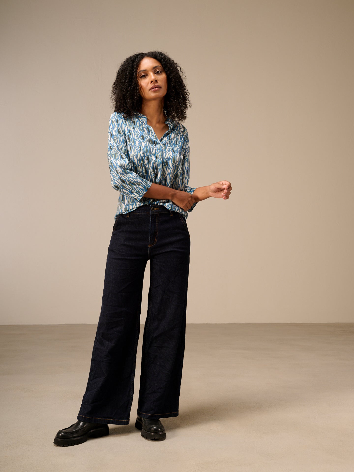 Blouse with stand-up collar