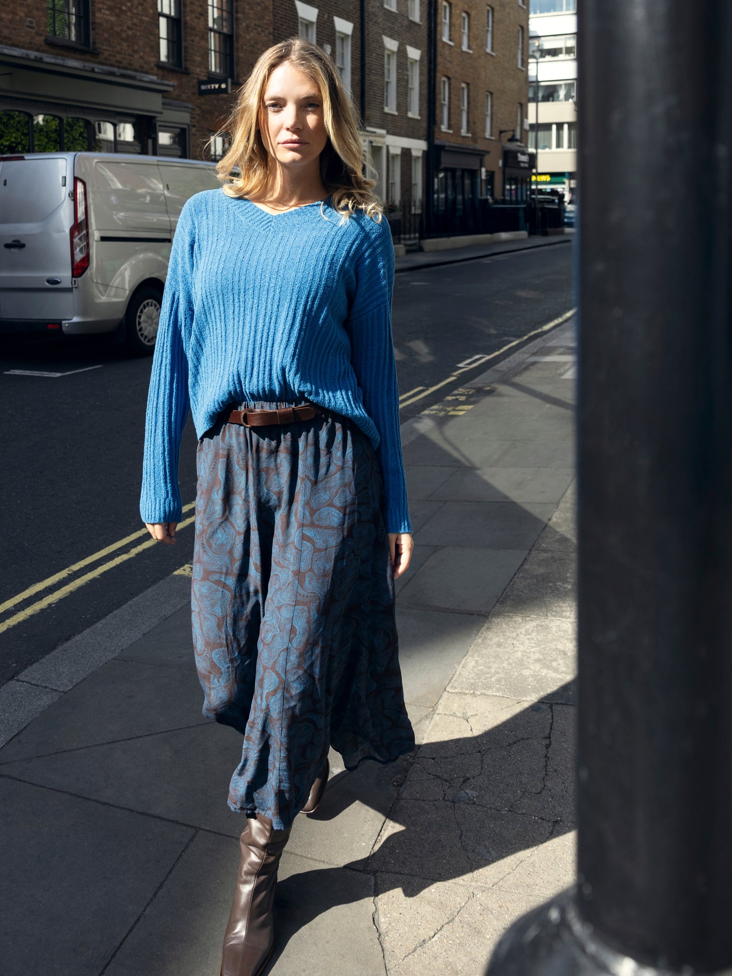 Skirt with elastic waistband