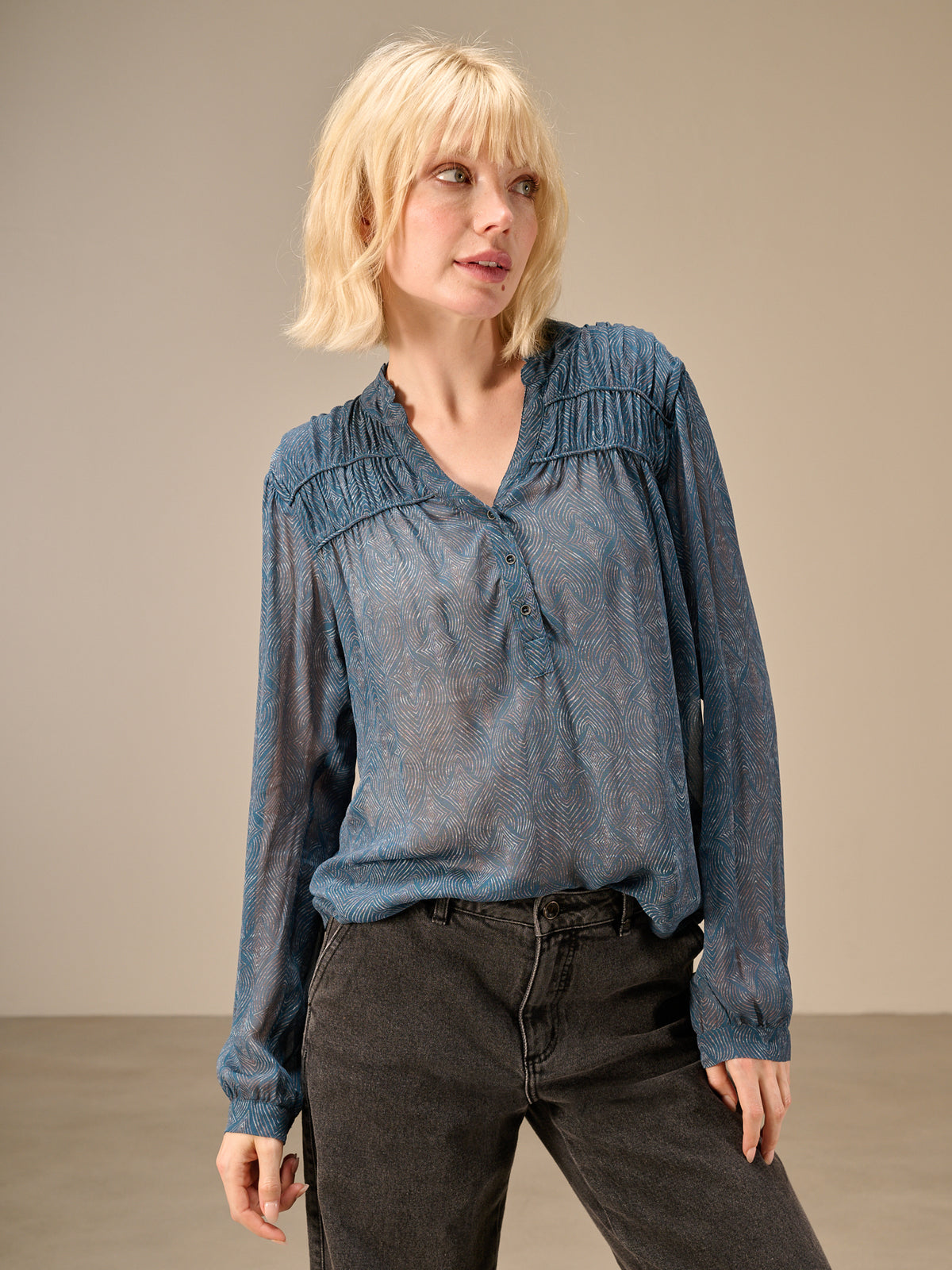 Bluse mit Rüschendetail