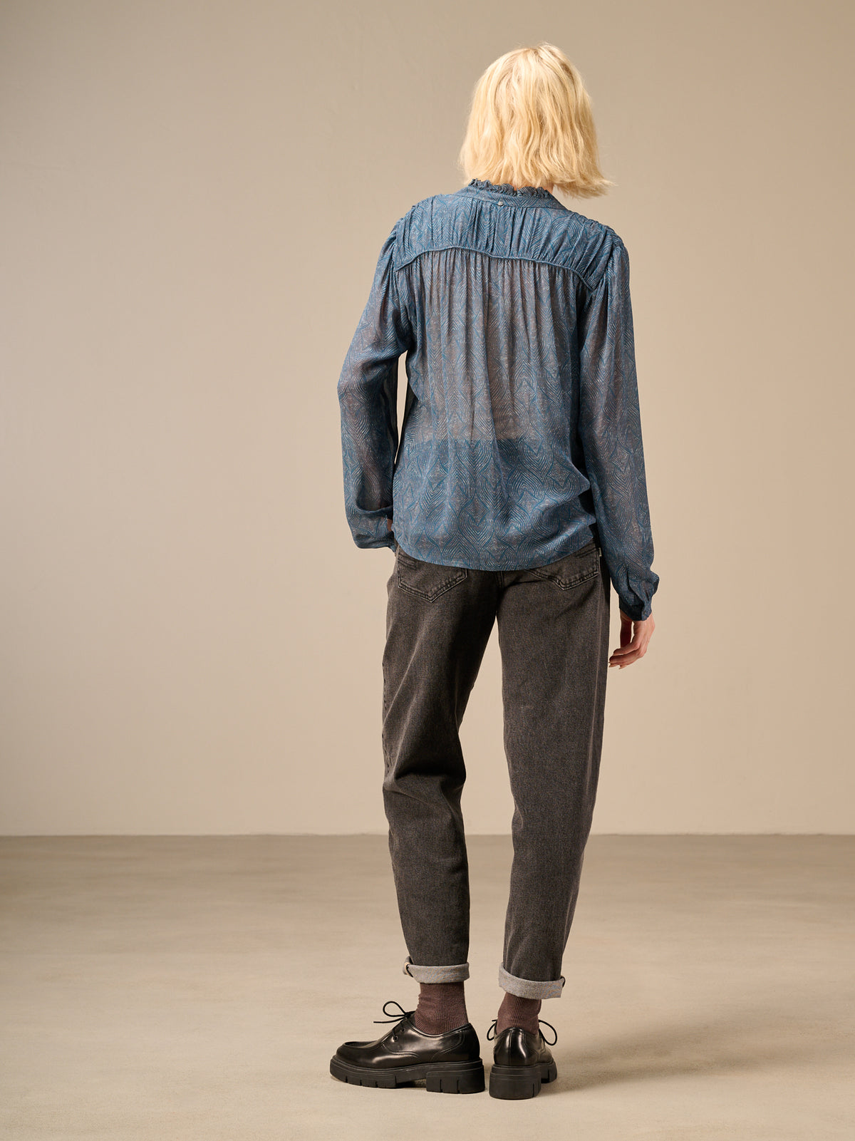 Bluse mit Rüschendetail