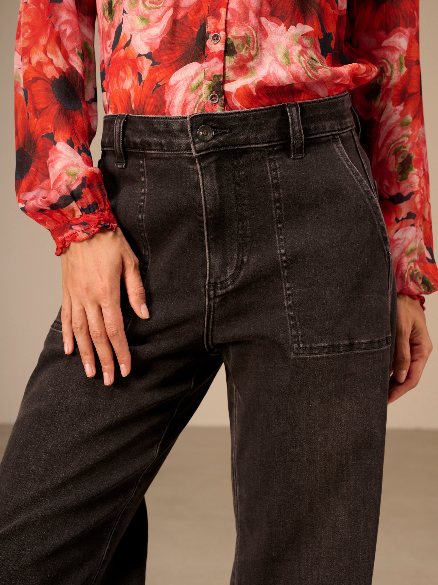 Hose mit weitem Bein