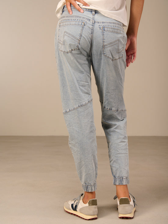 jean loose
