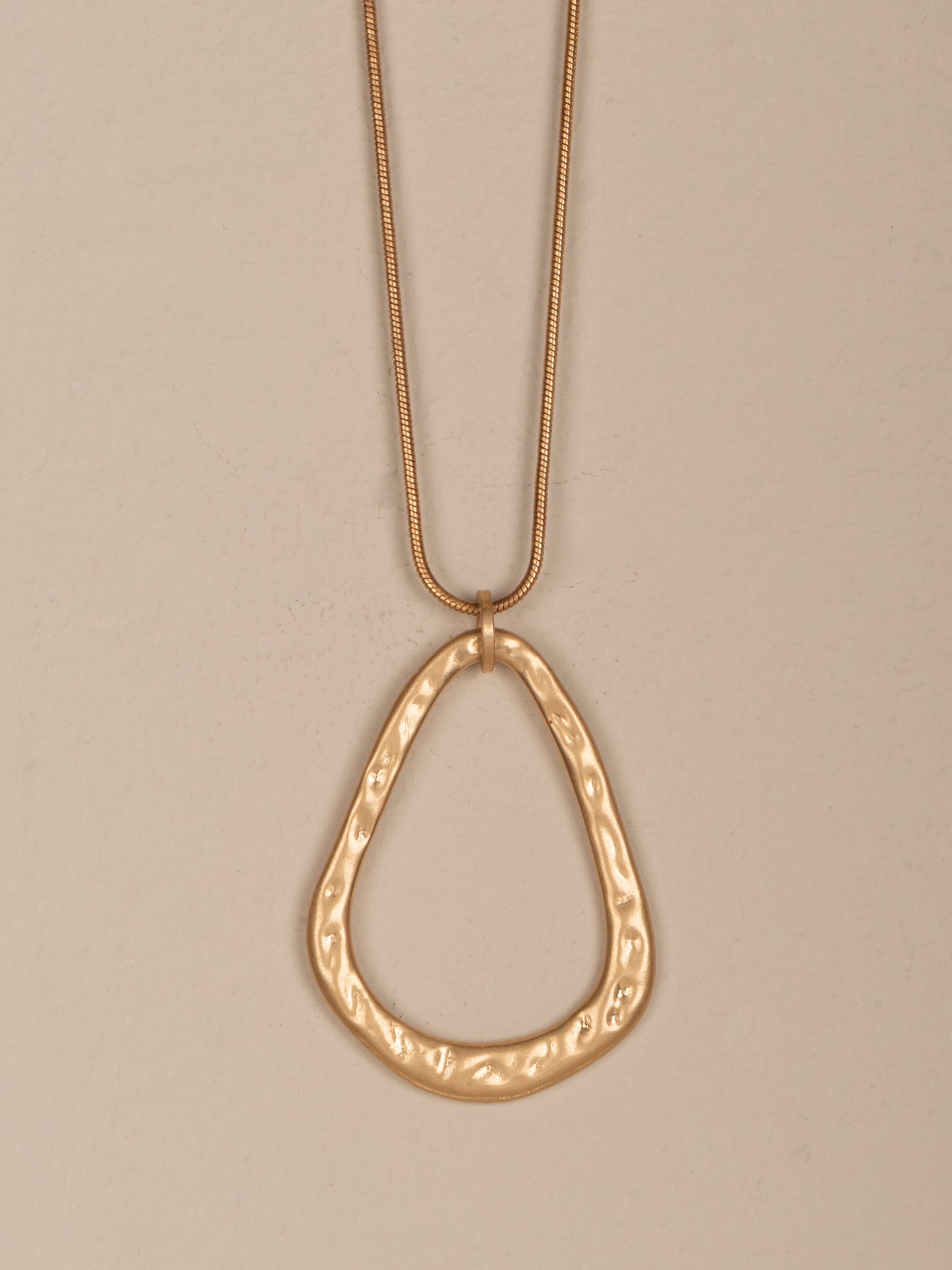 Collana con ciondolo
