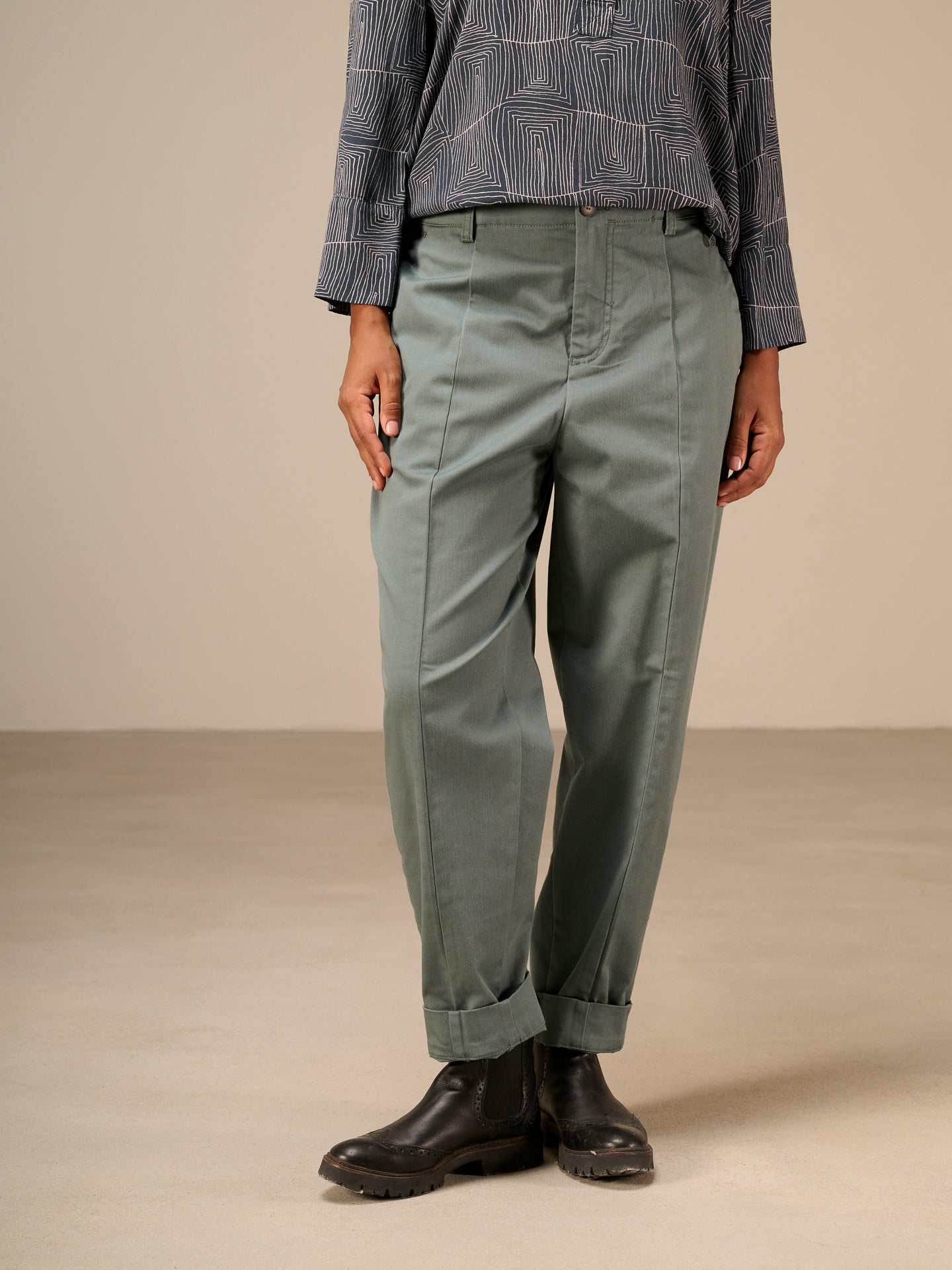 Pantaloni con pince