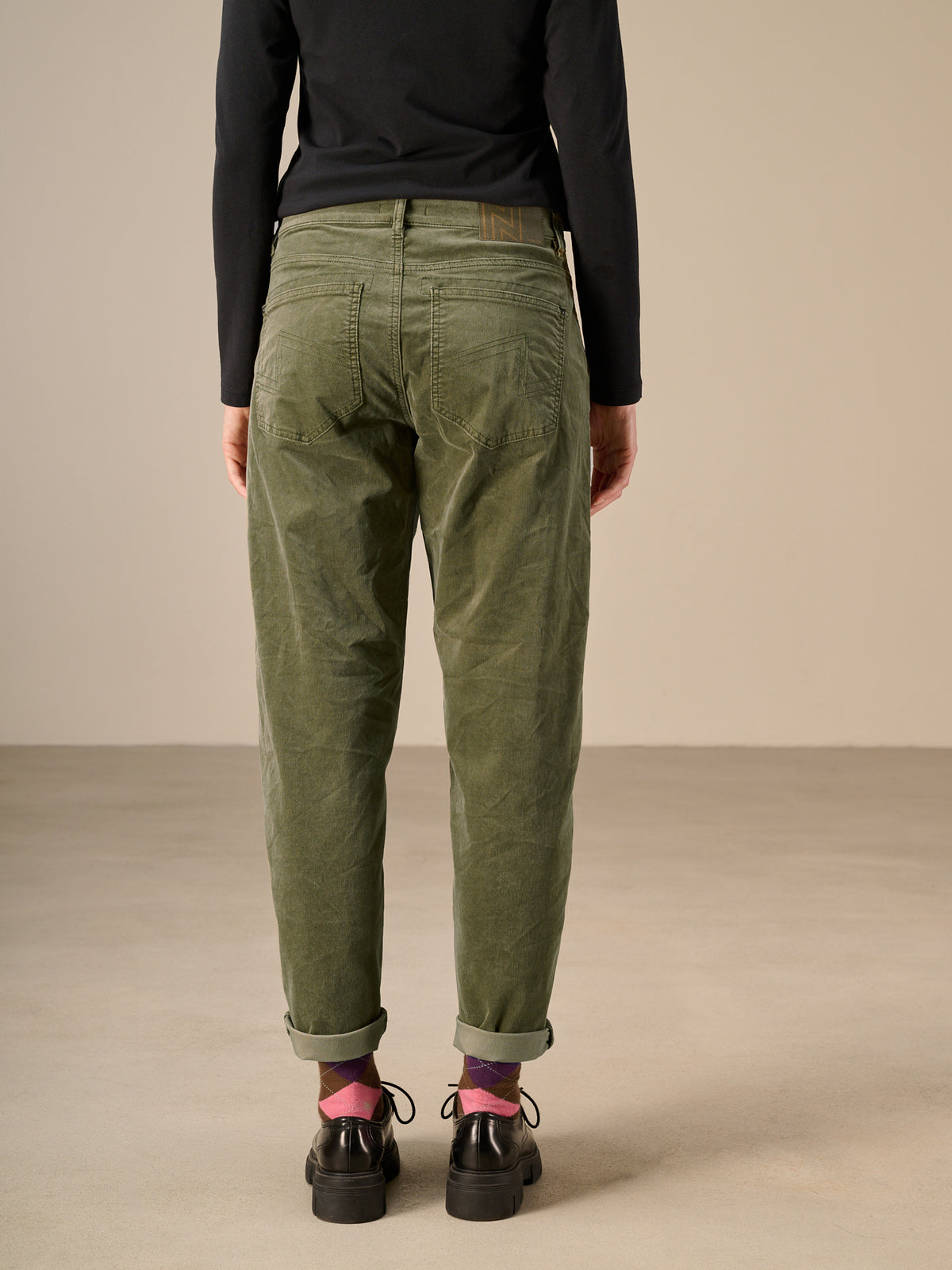 Pantaloni barrel fit