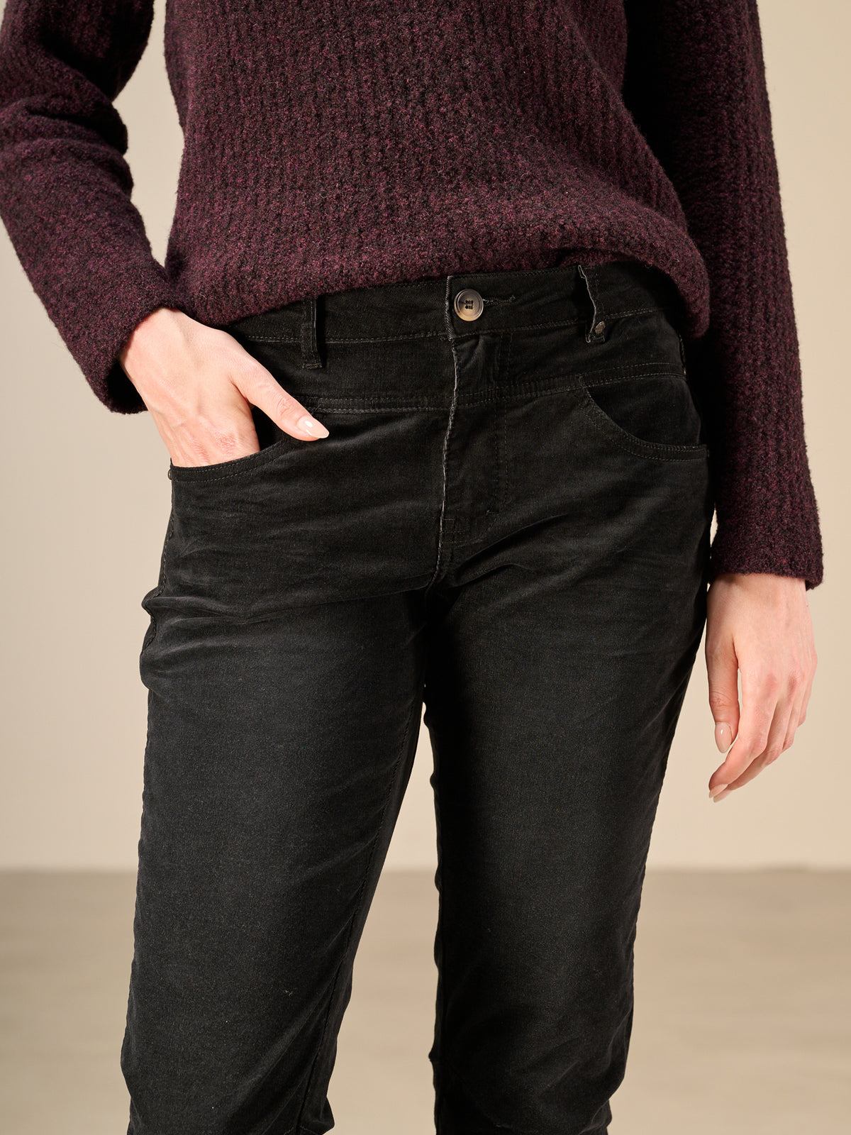 Pantaloni affusolati