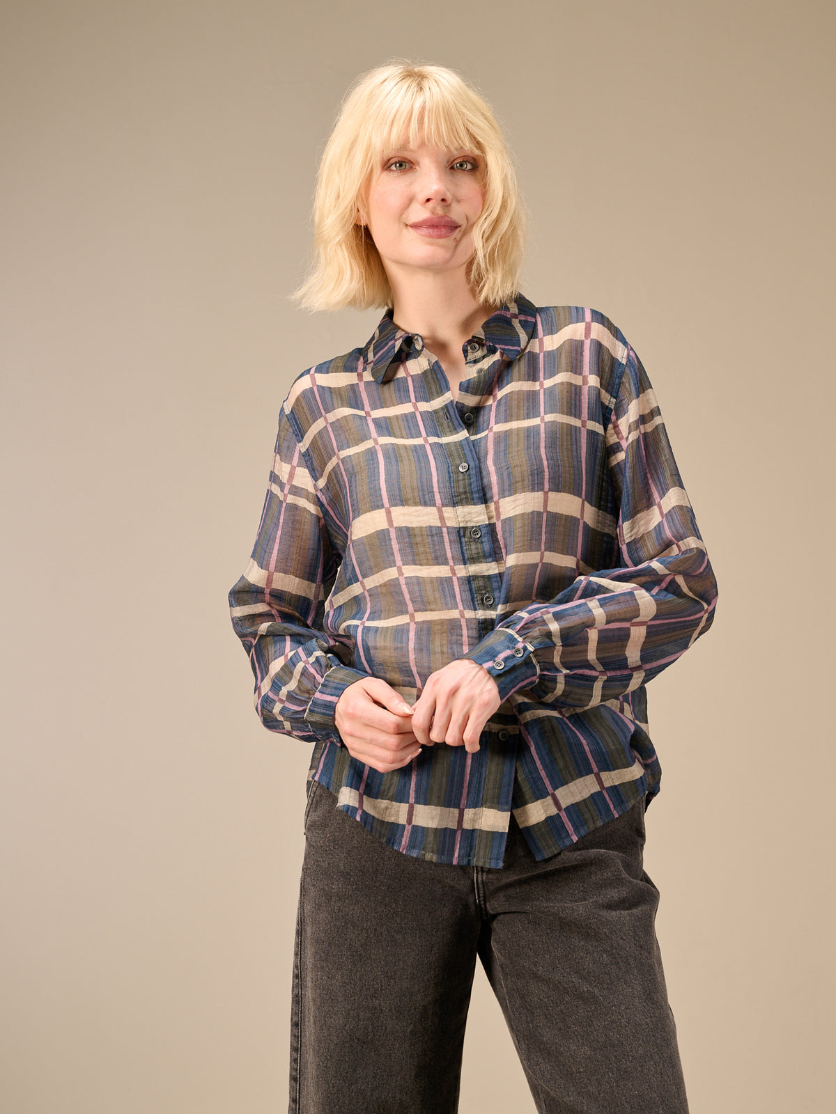 Blusa con motivo a quadri