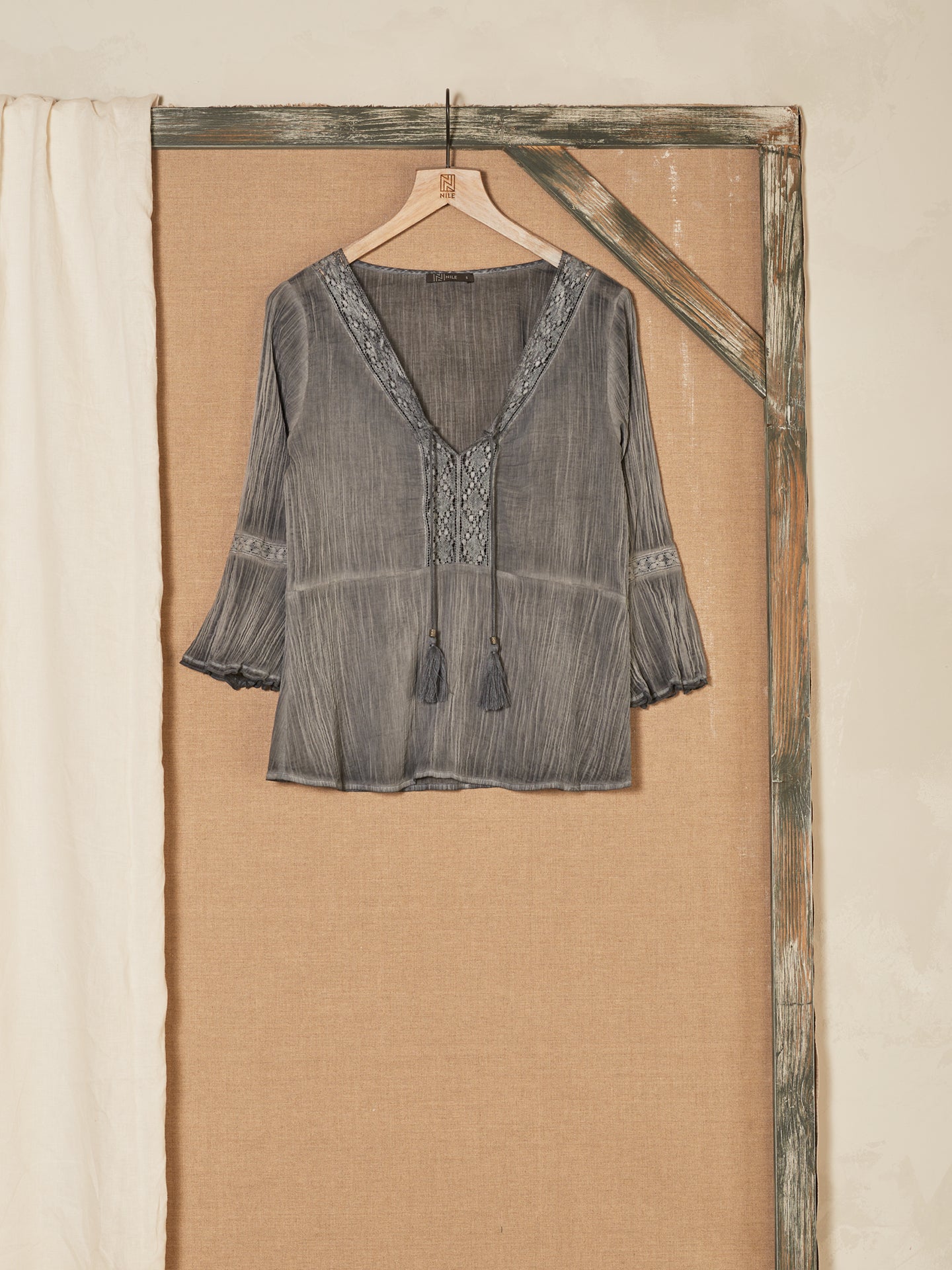 Blusa con volant