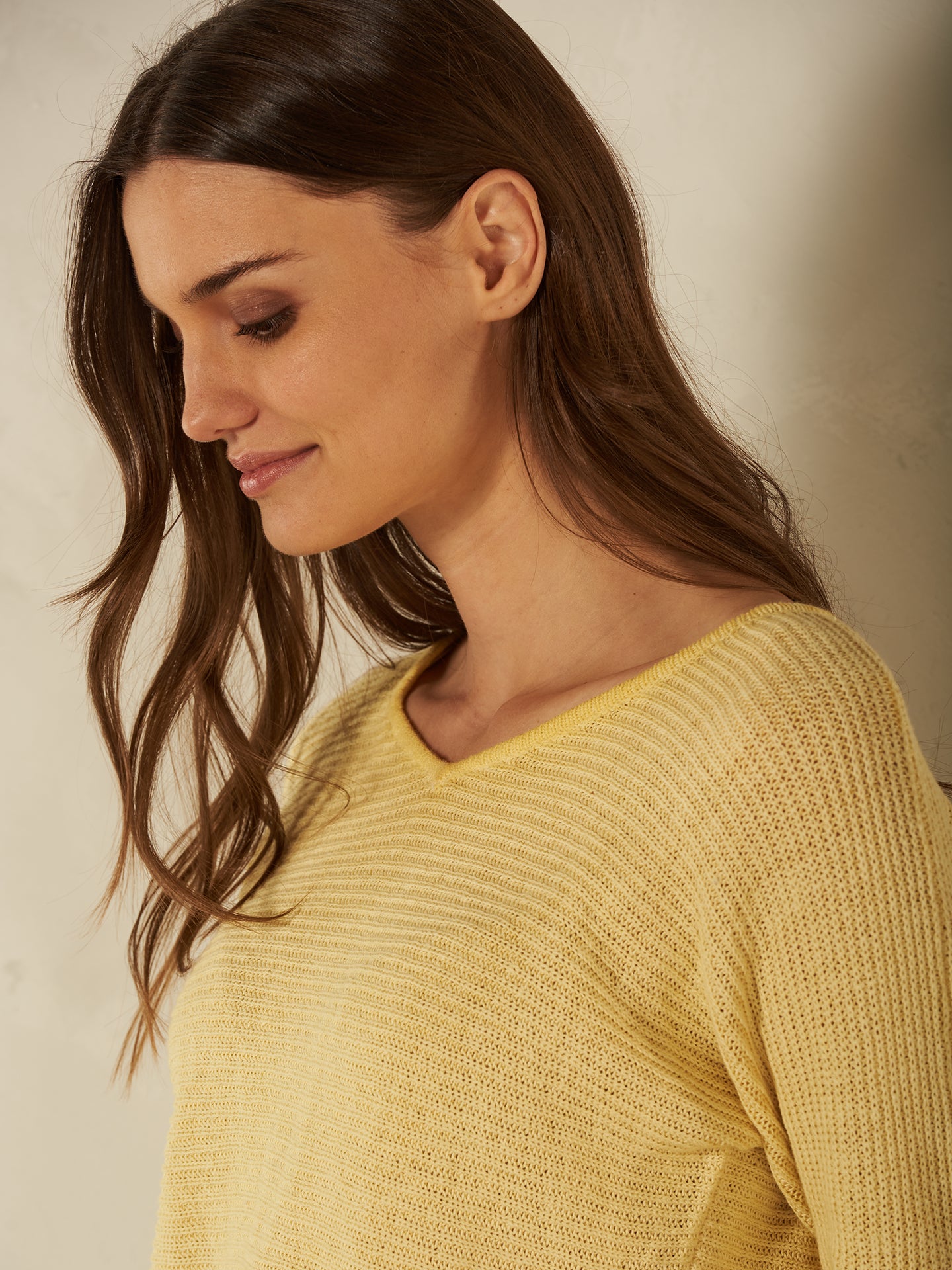 Maglione con scollo a V