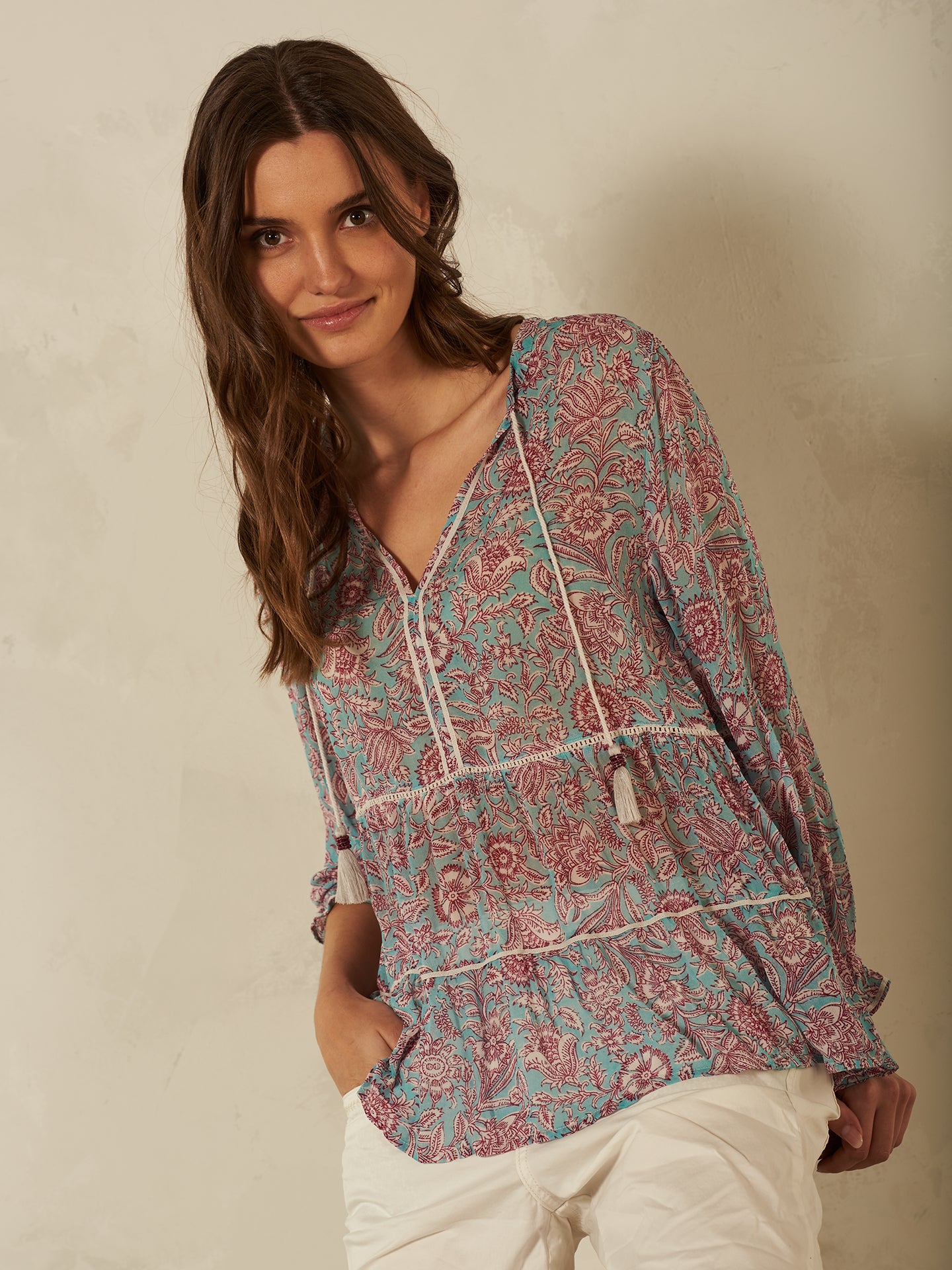 blouse à volants