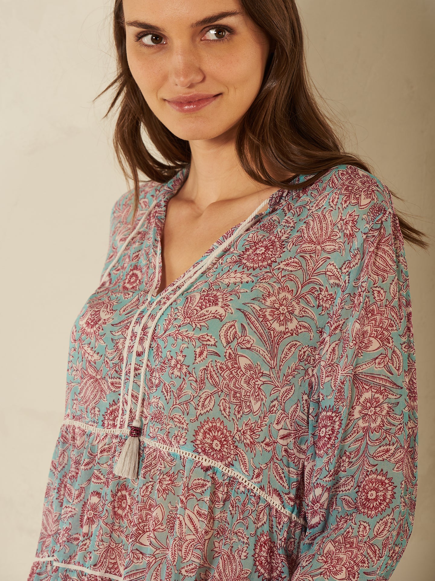 blouse à volants