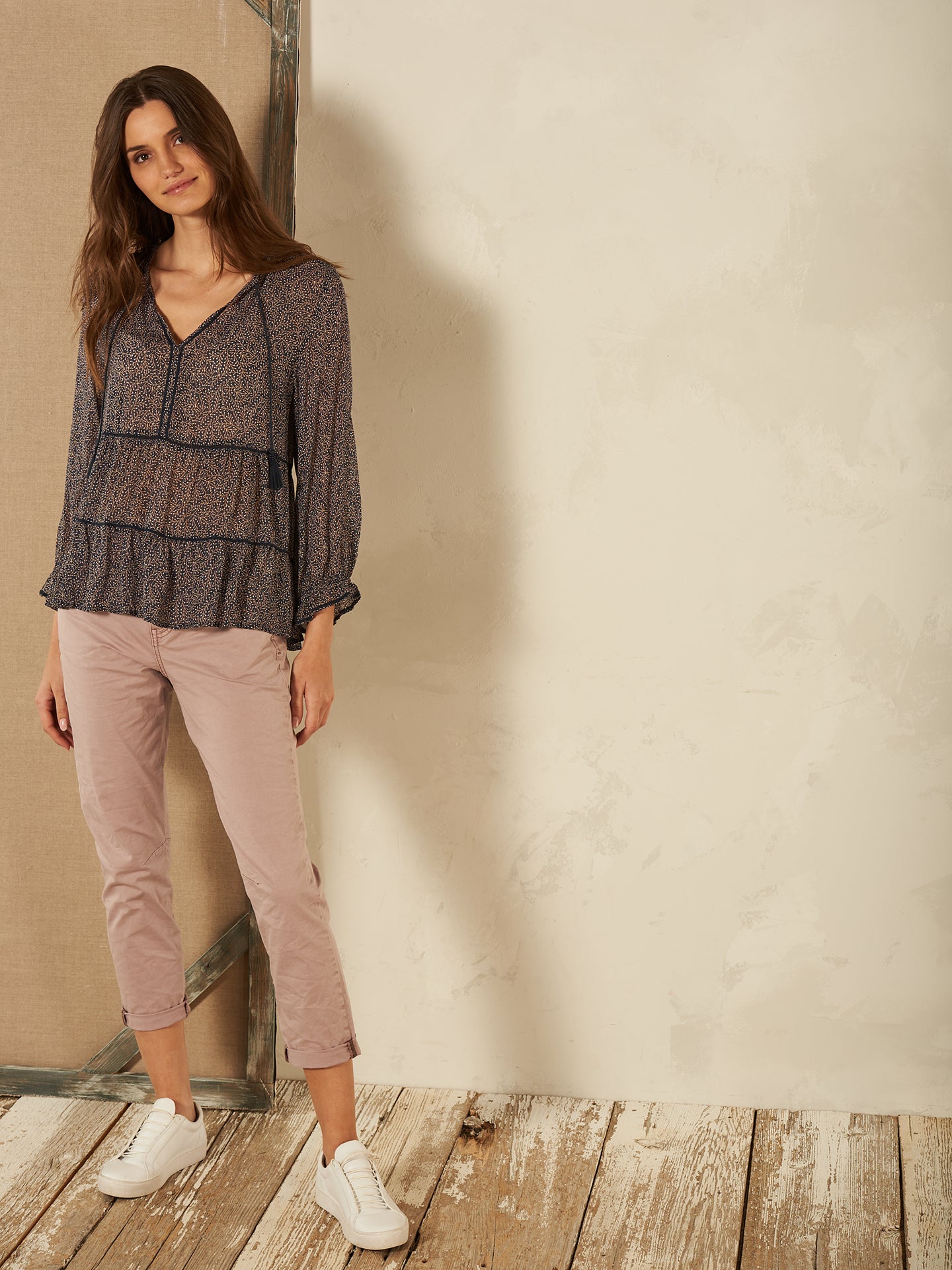 blouse à volants