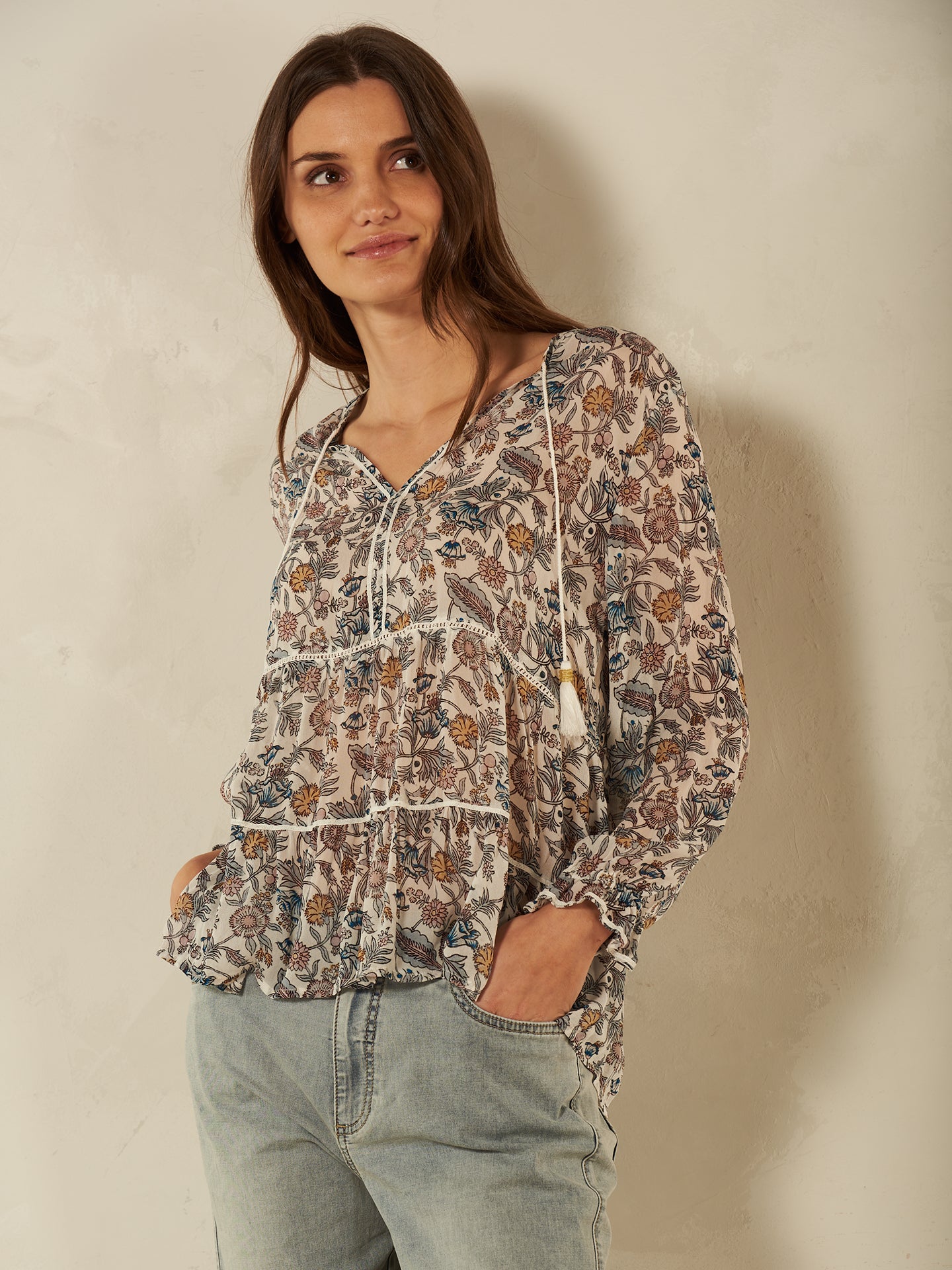 blouse à volants