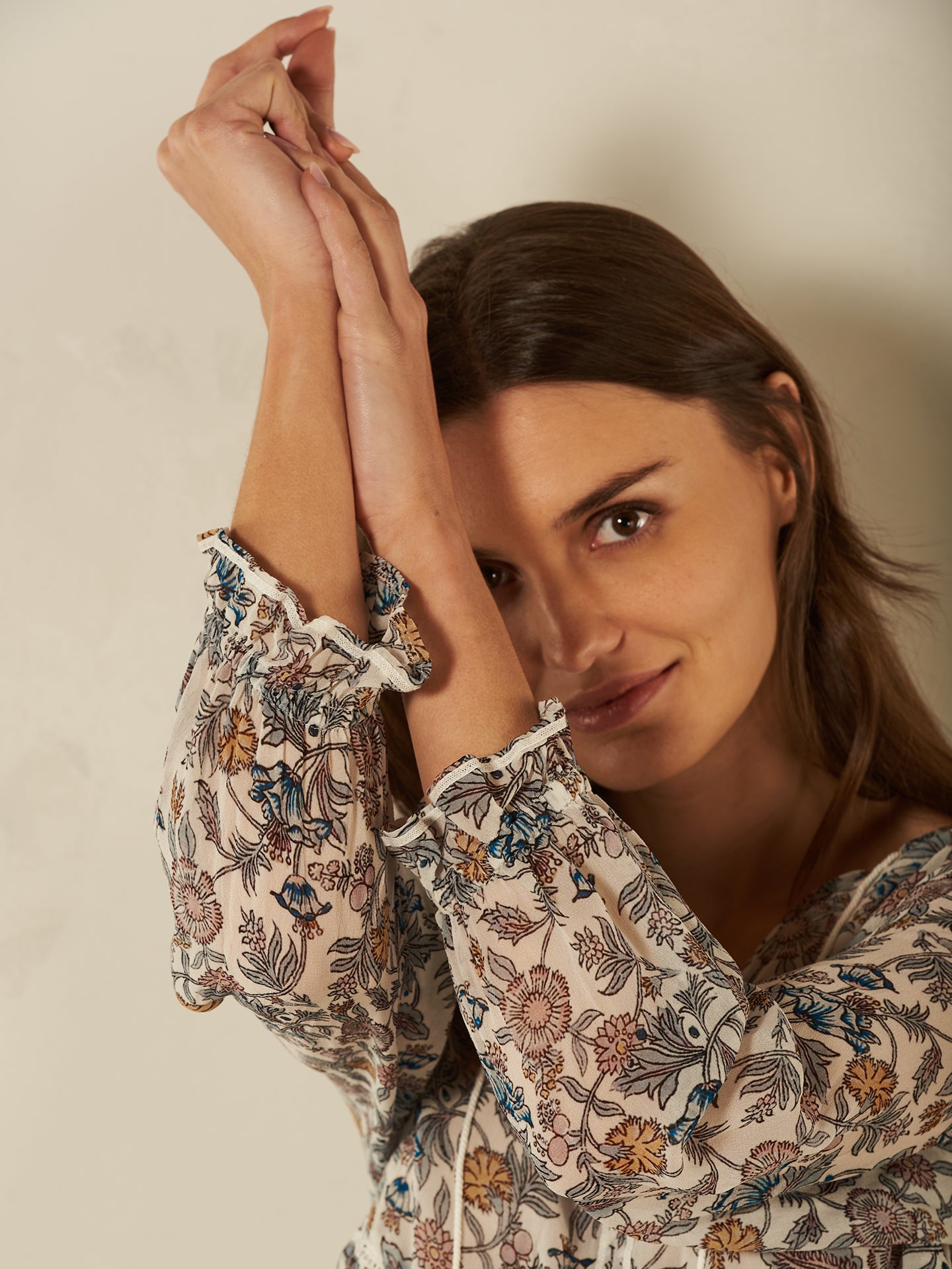 blouse à volants