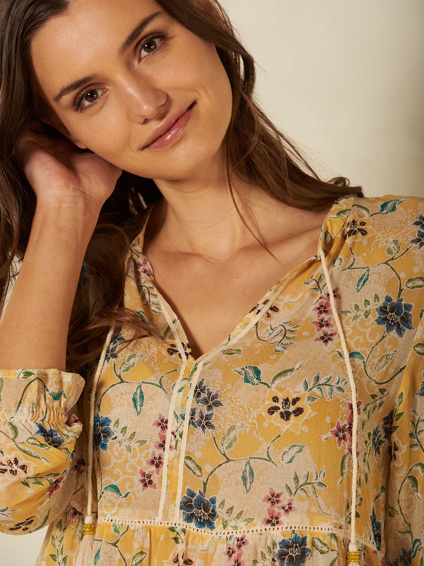 blouse à volants