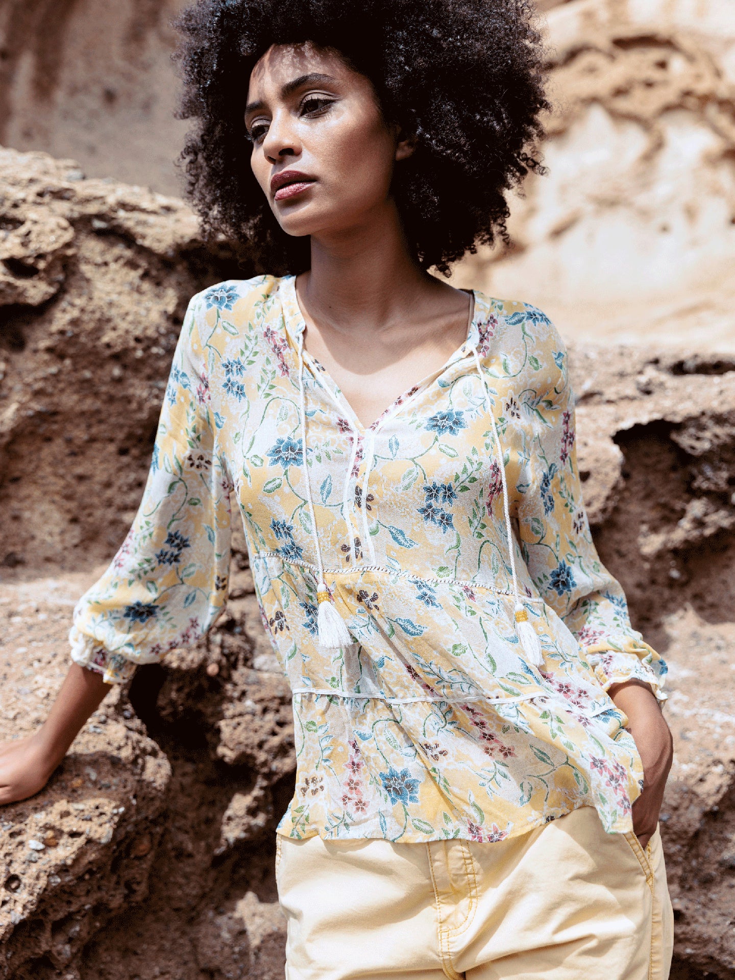 blouse à volants