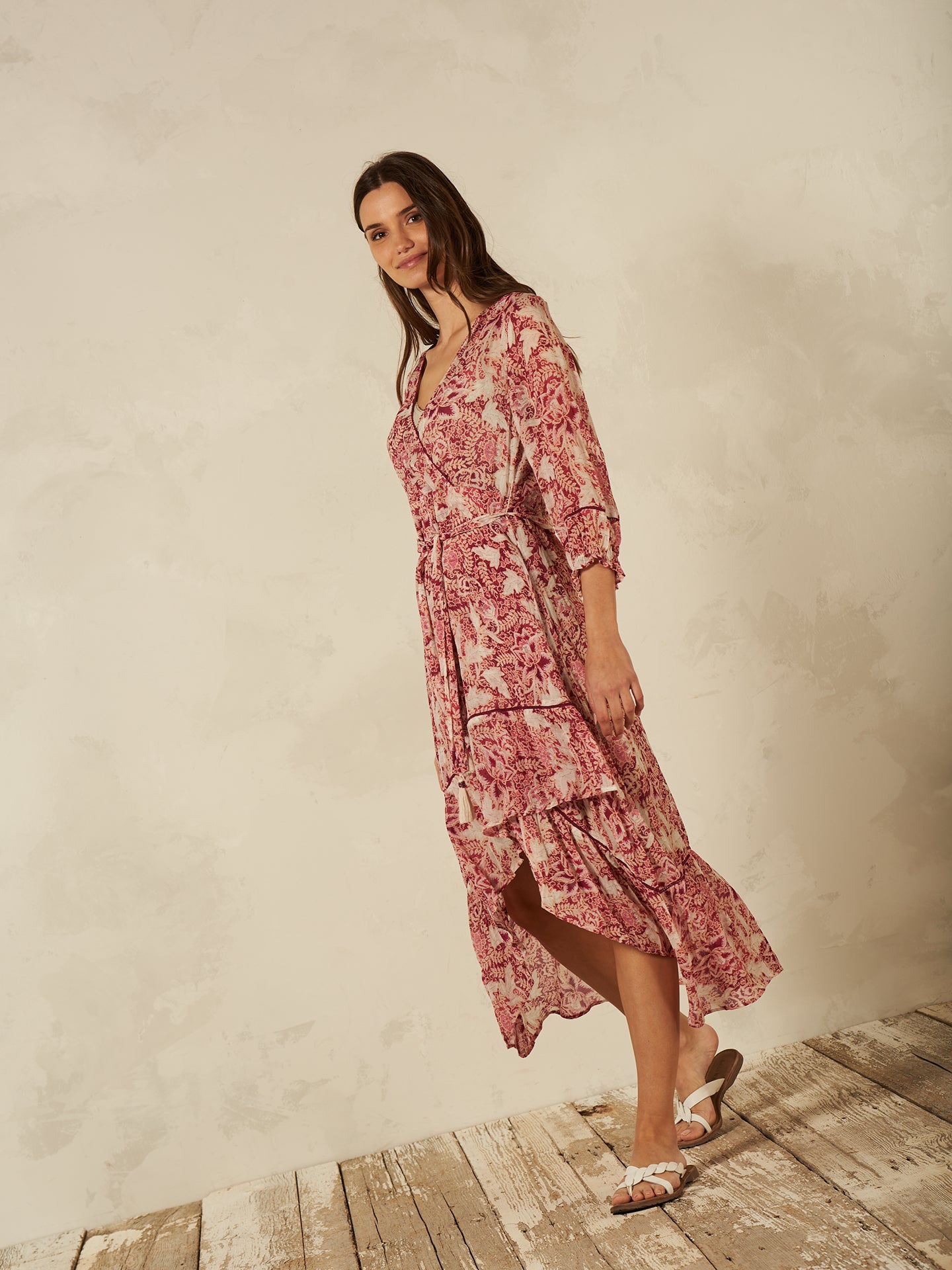 Kleid mit Volant