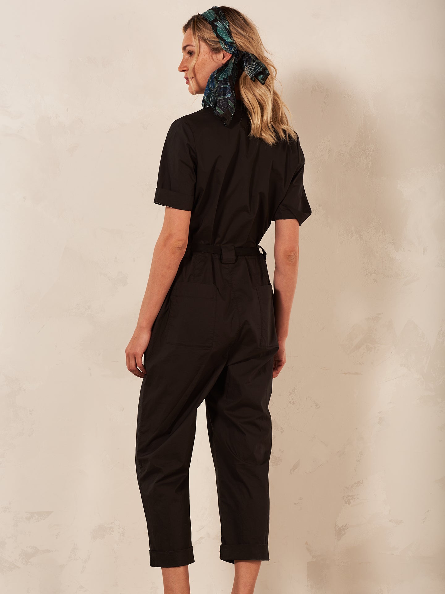 Tuta jumpsuit con cintura