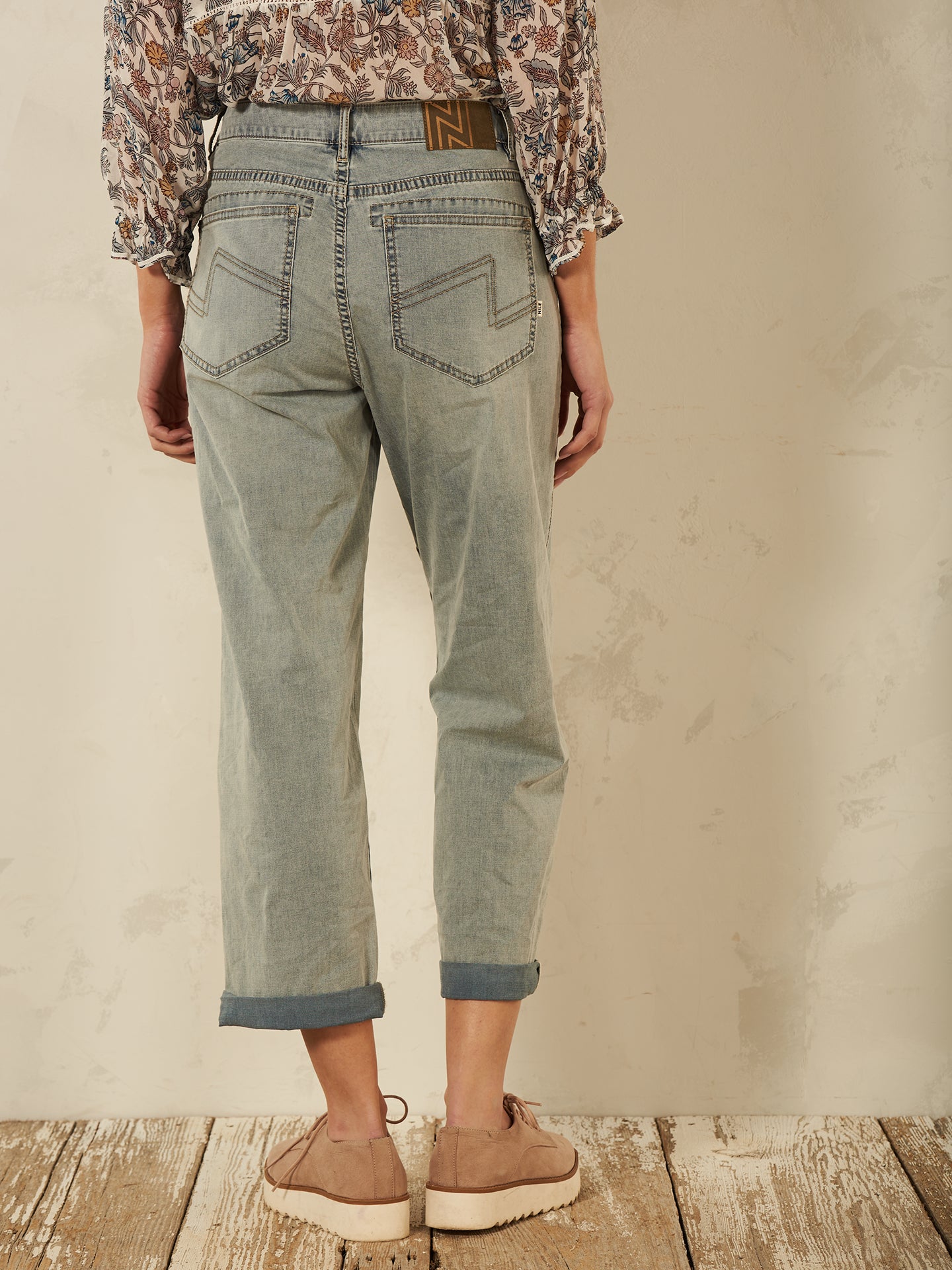 jean wide