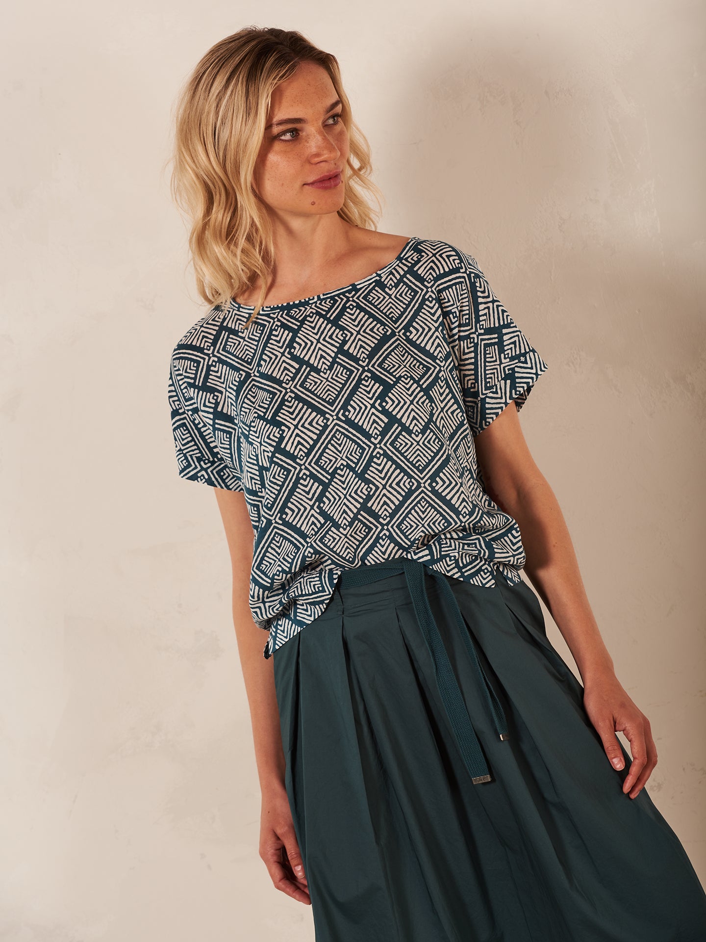 blouse à col rond