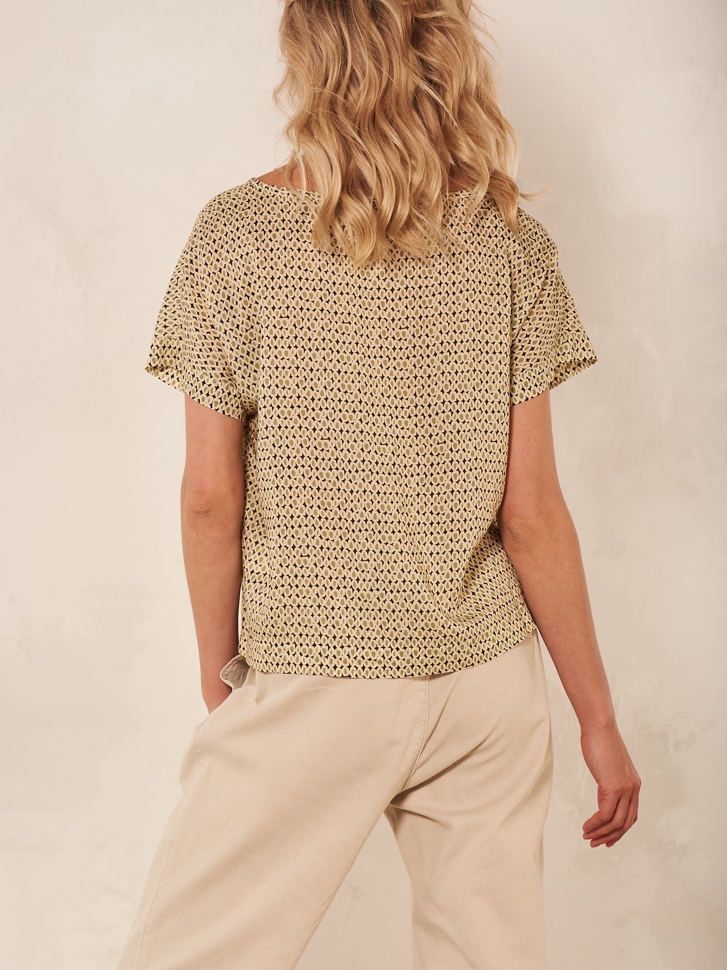 blouse à col rond