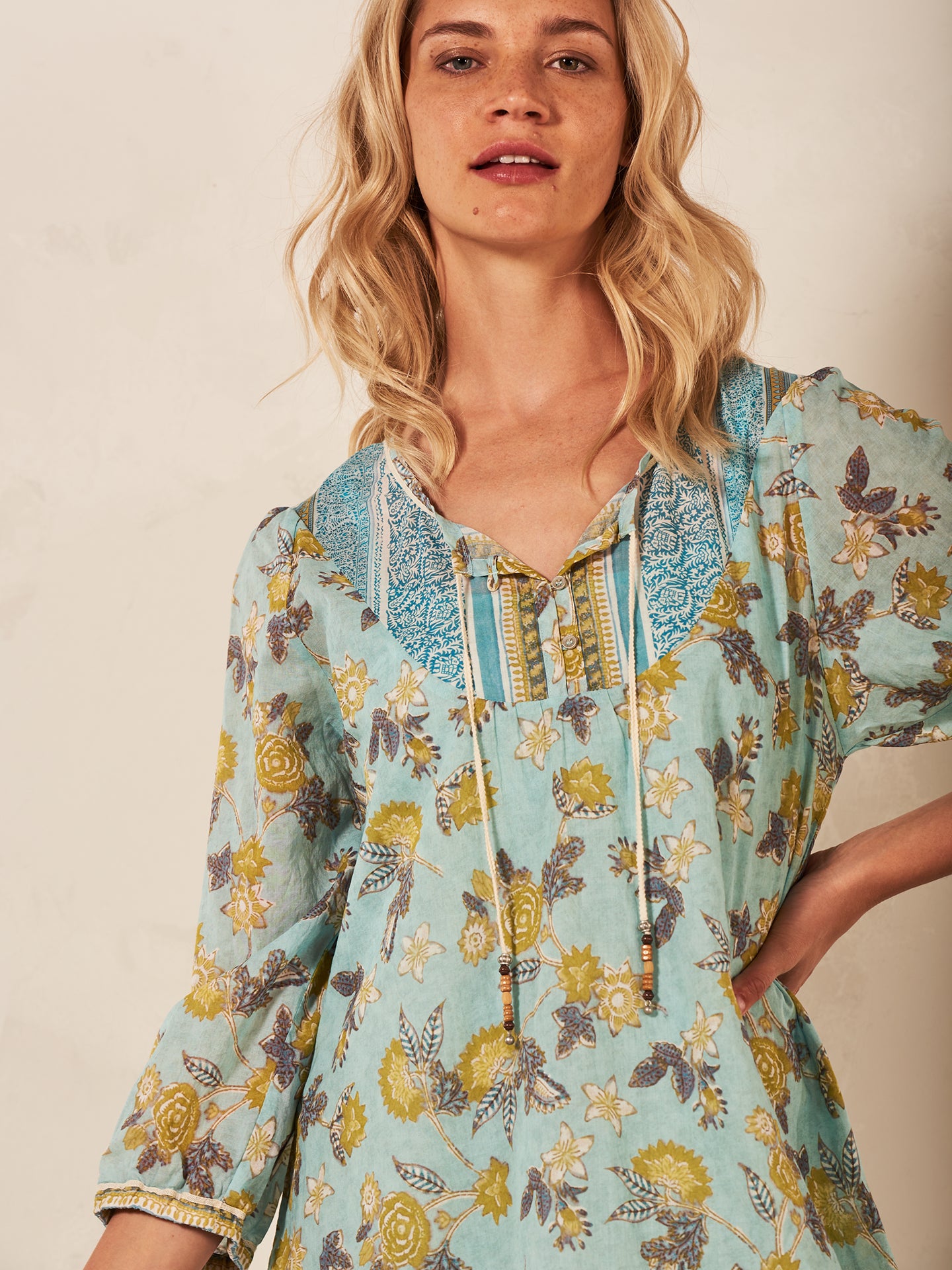 Kleid