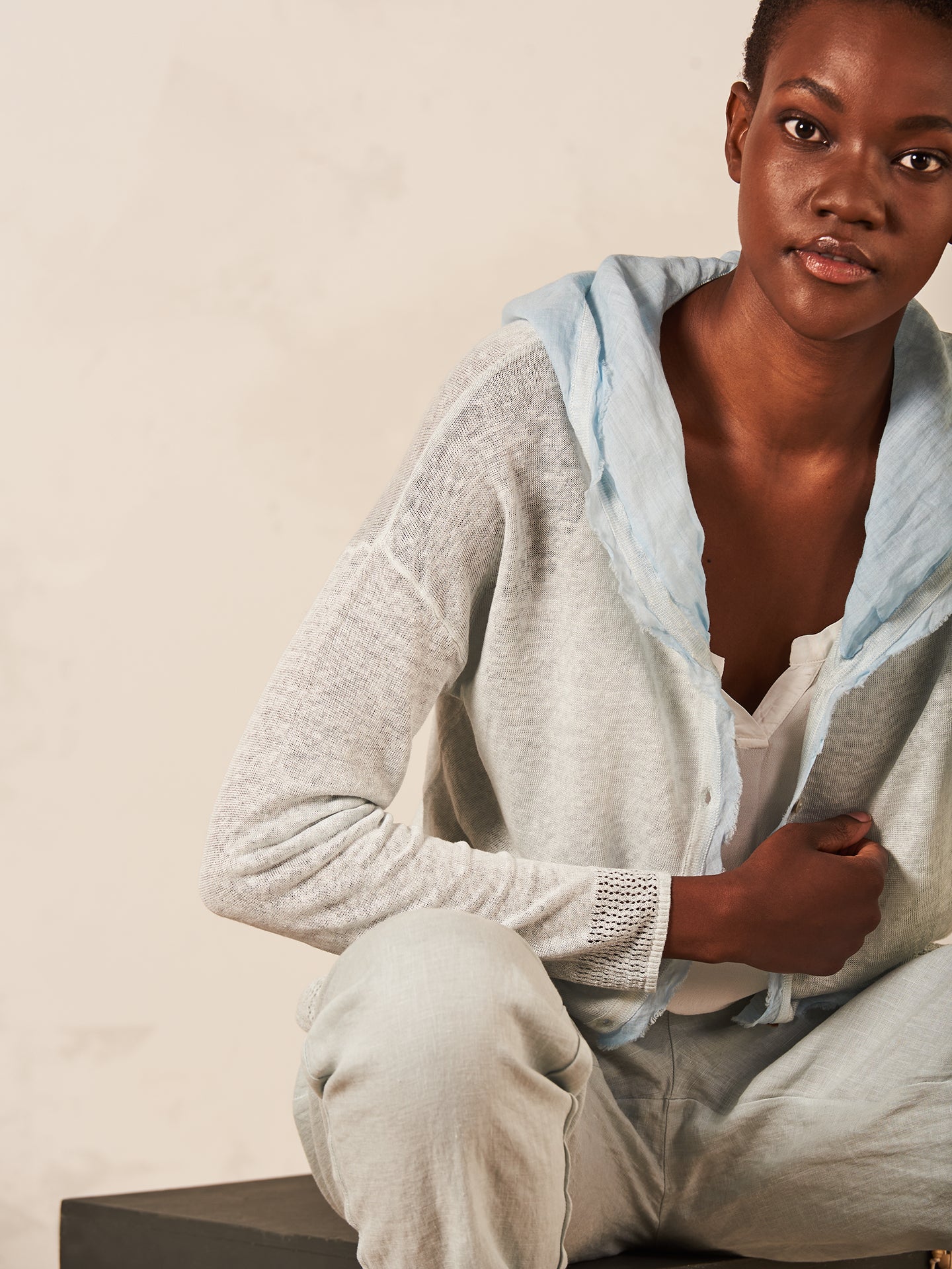 Cardigan with linen
