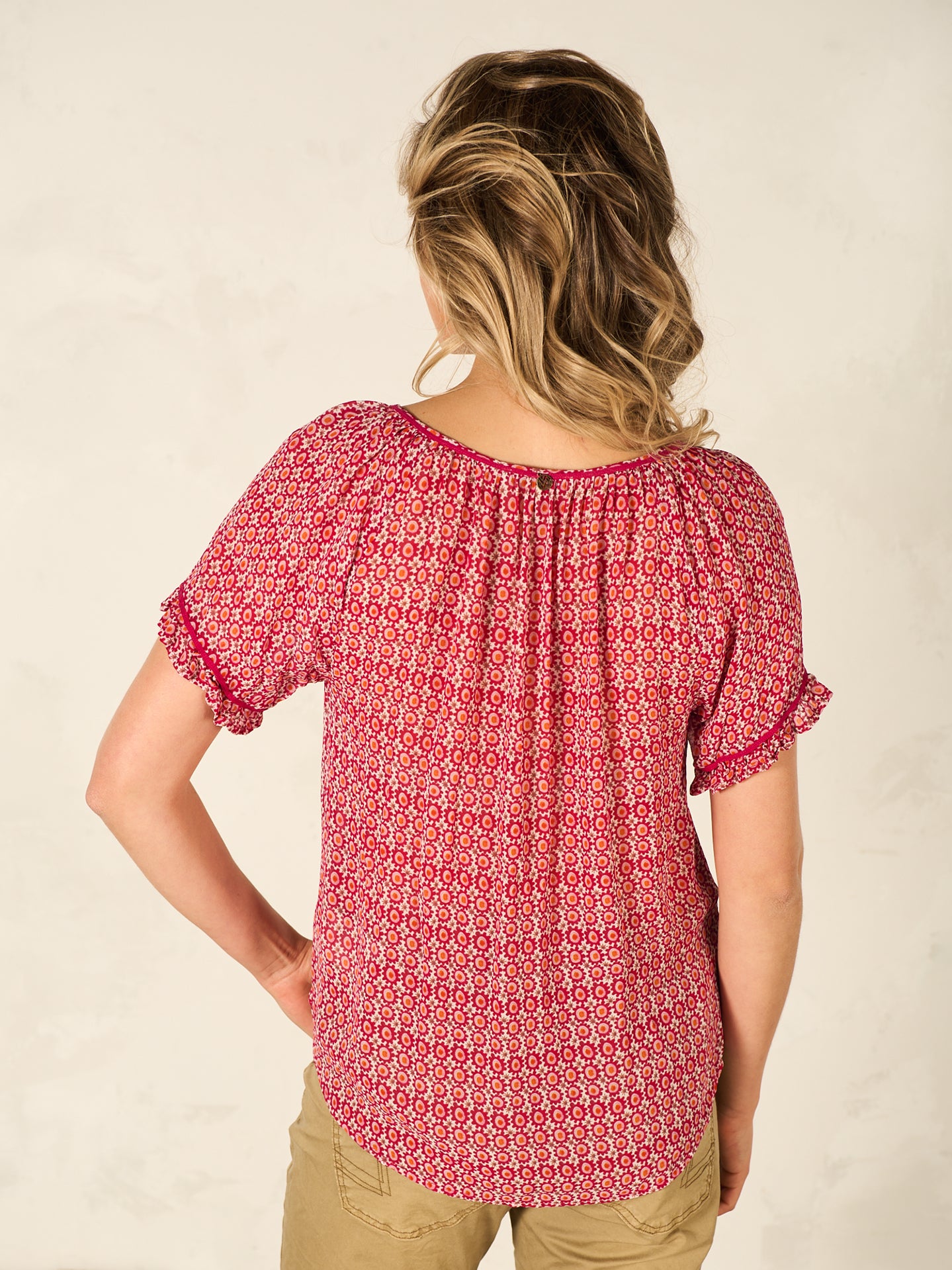 Bluse mit Rüschendetail