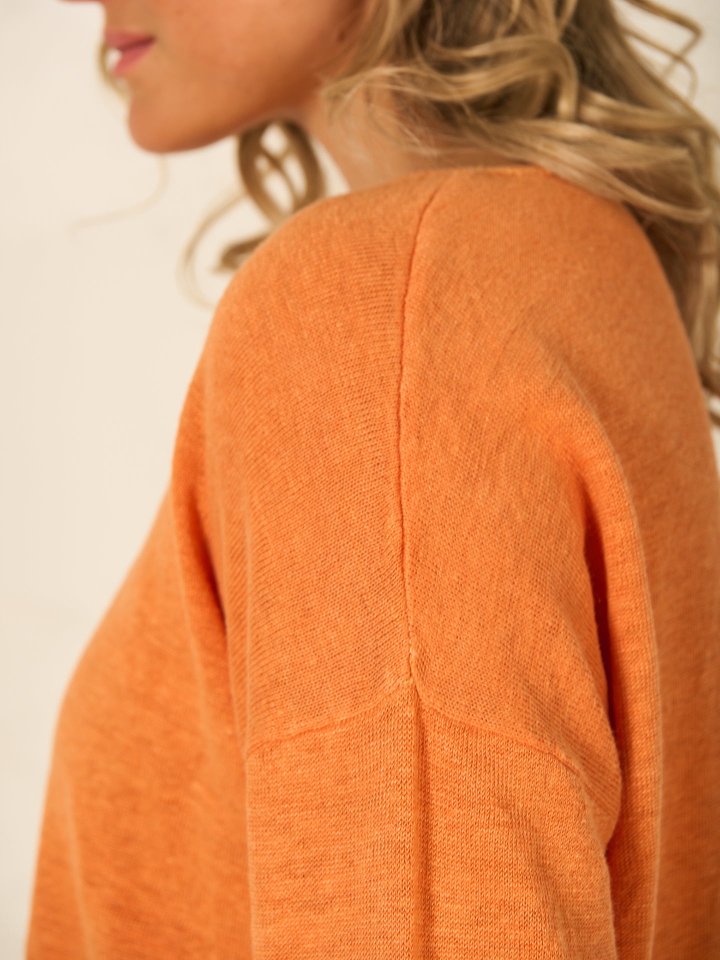Maglione in lino