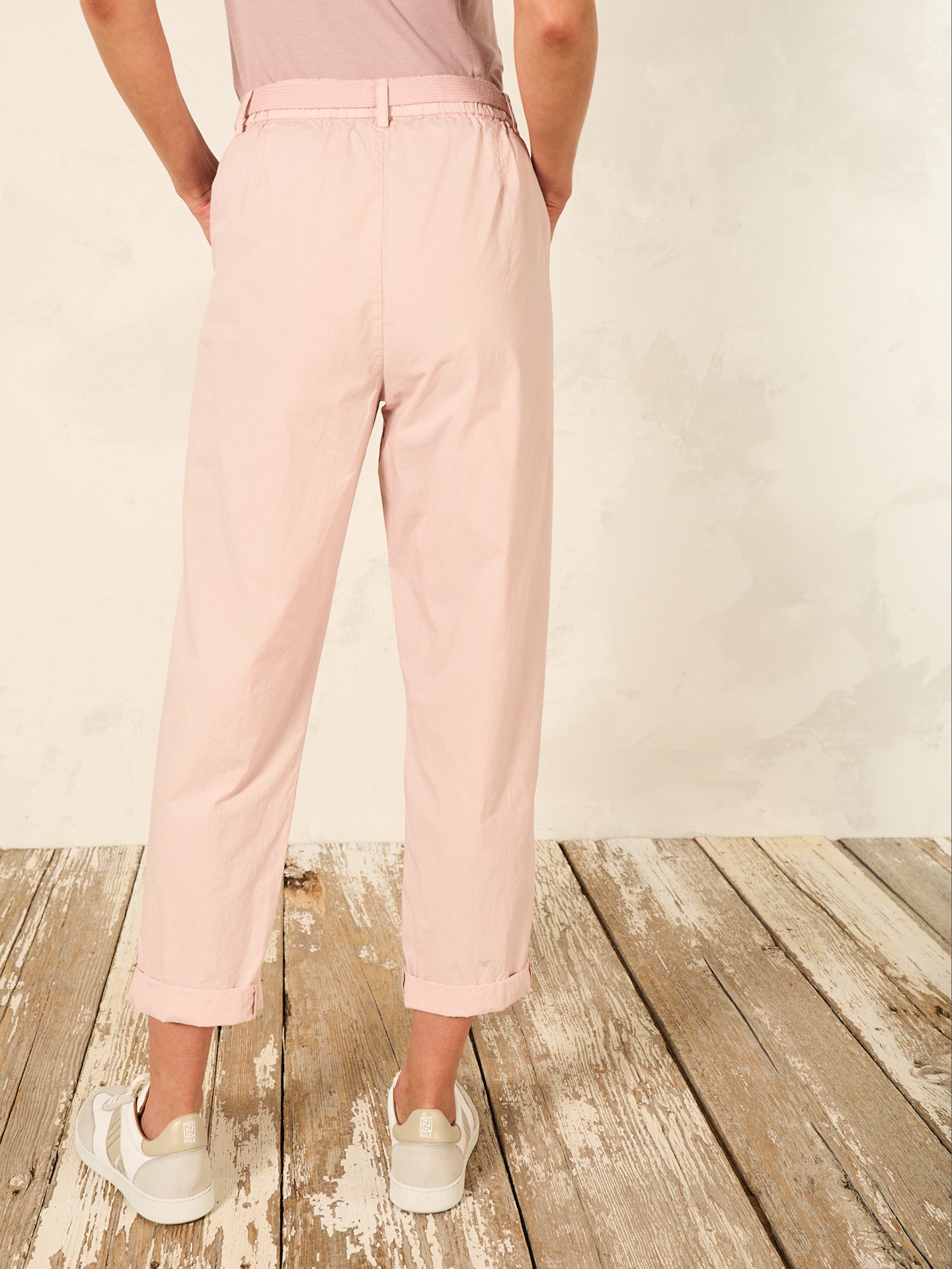Pantaloni con cintura