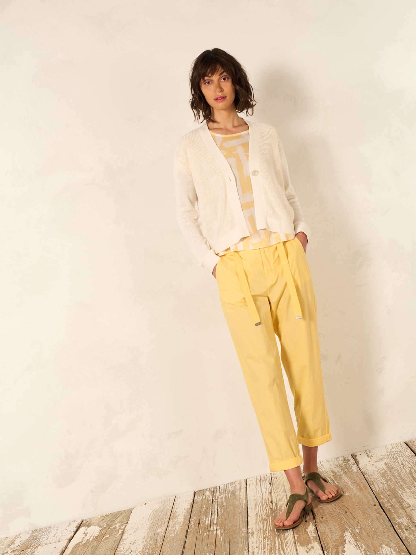 Pantaloni con cintura