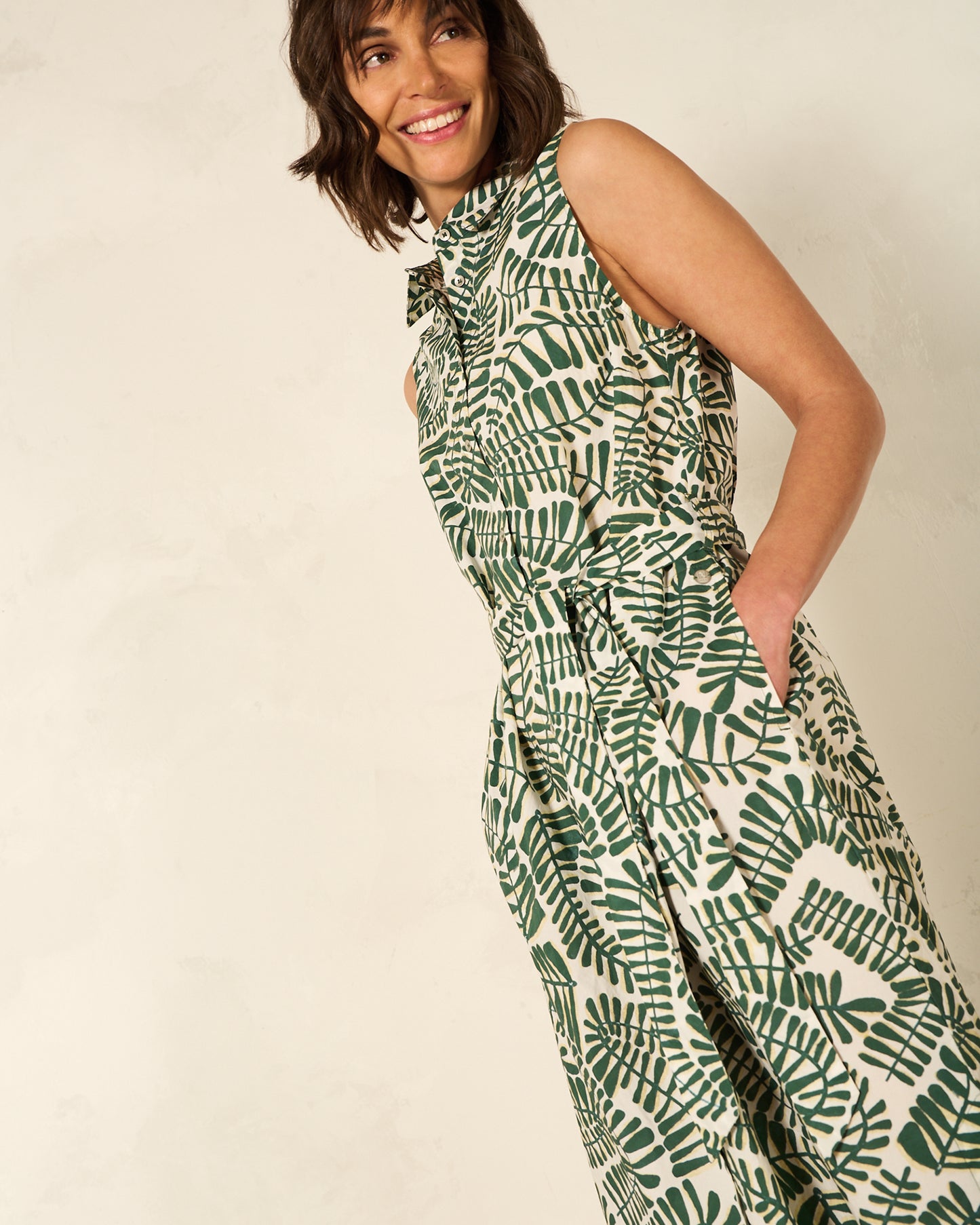Kleid mit Kragen